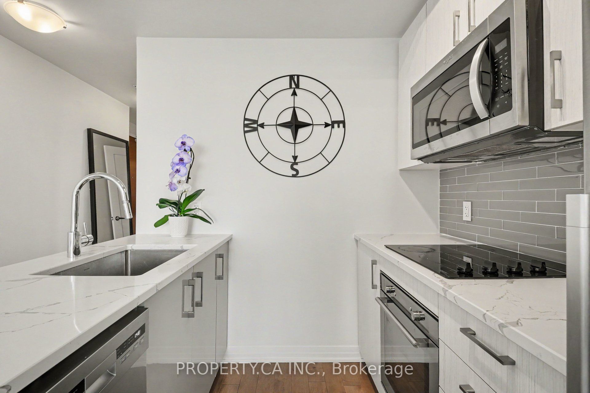805 Carling Avenue 2801 Property Photo 11