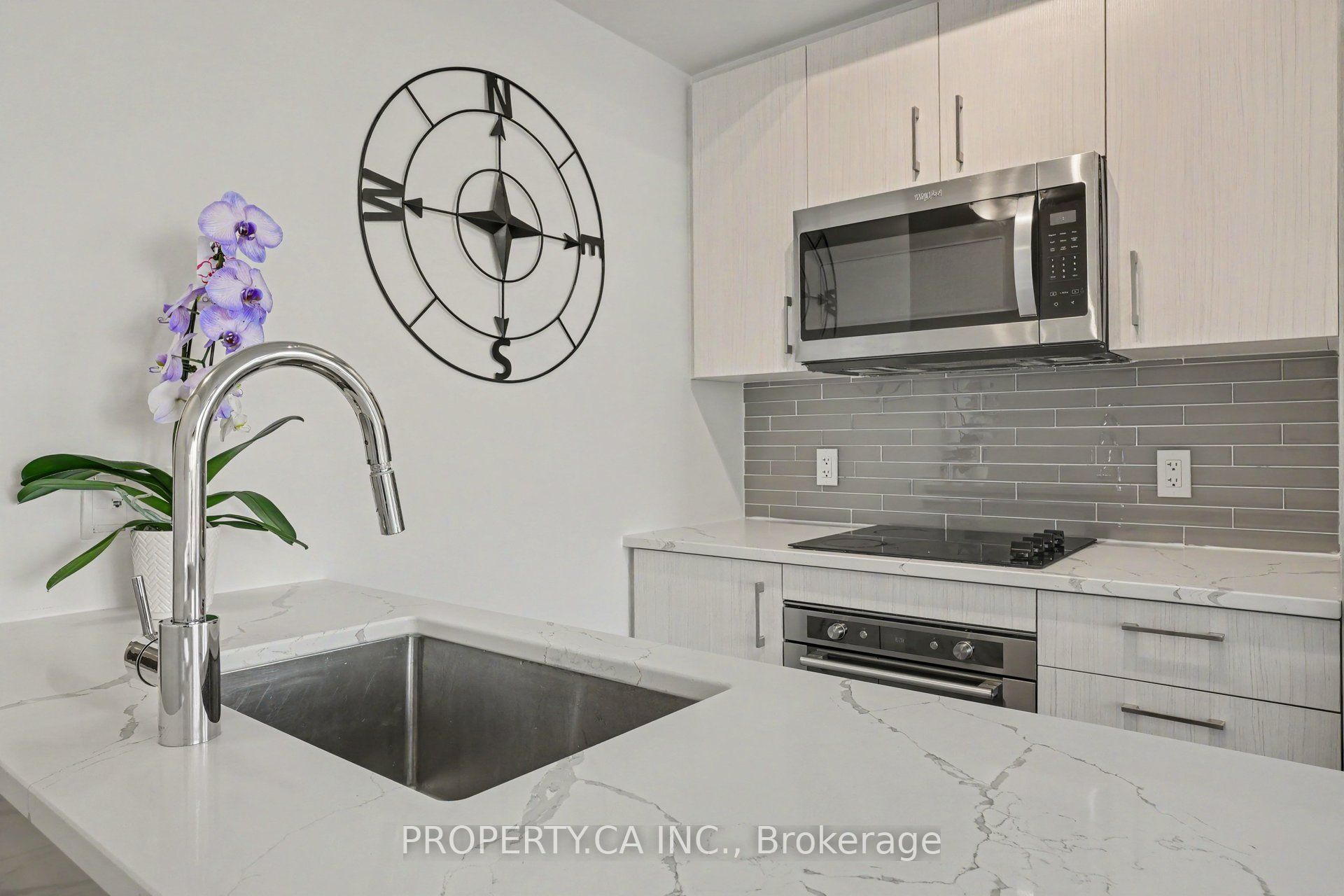 805 Carling Avenue 2801 Property Photo 15