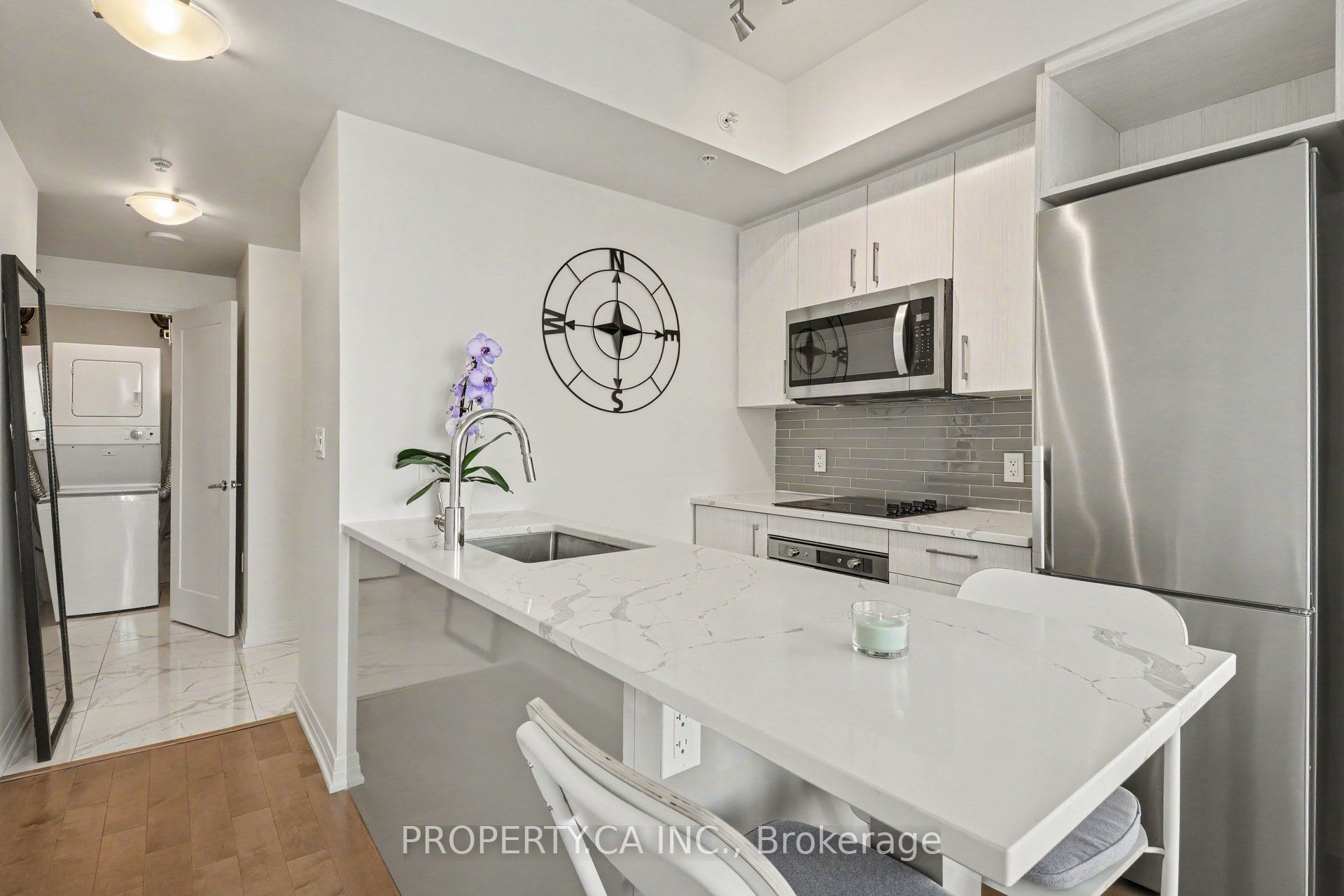 805 Carling Avenue 2801 Property Photo 16