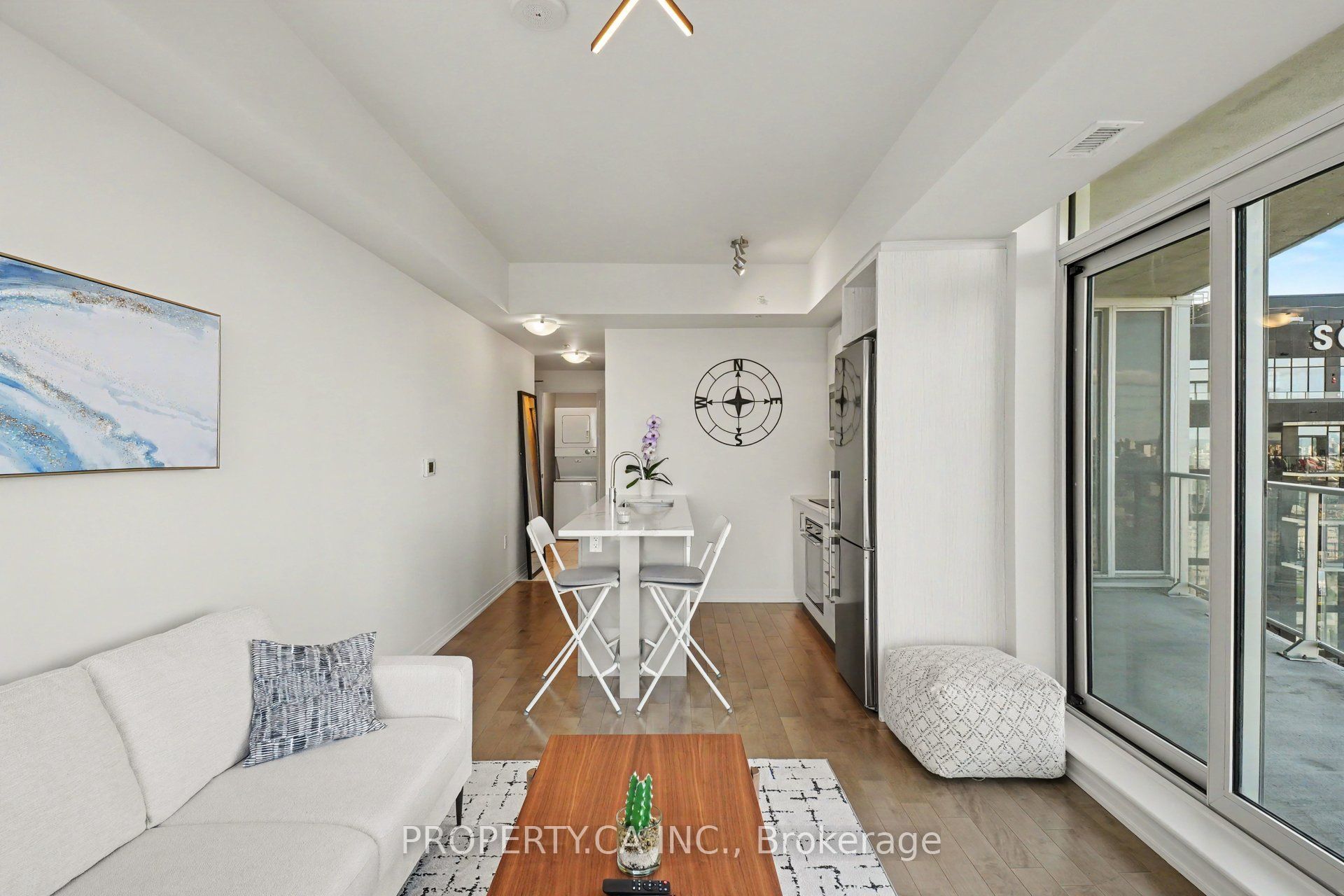 805 Carling Avenue 2801 Property Photo 18