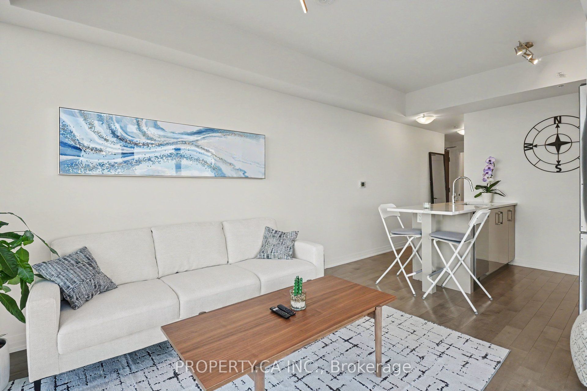 805 Carling Avenue 2801 Property Photo 19