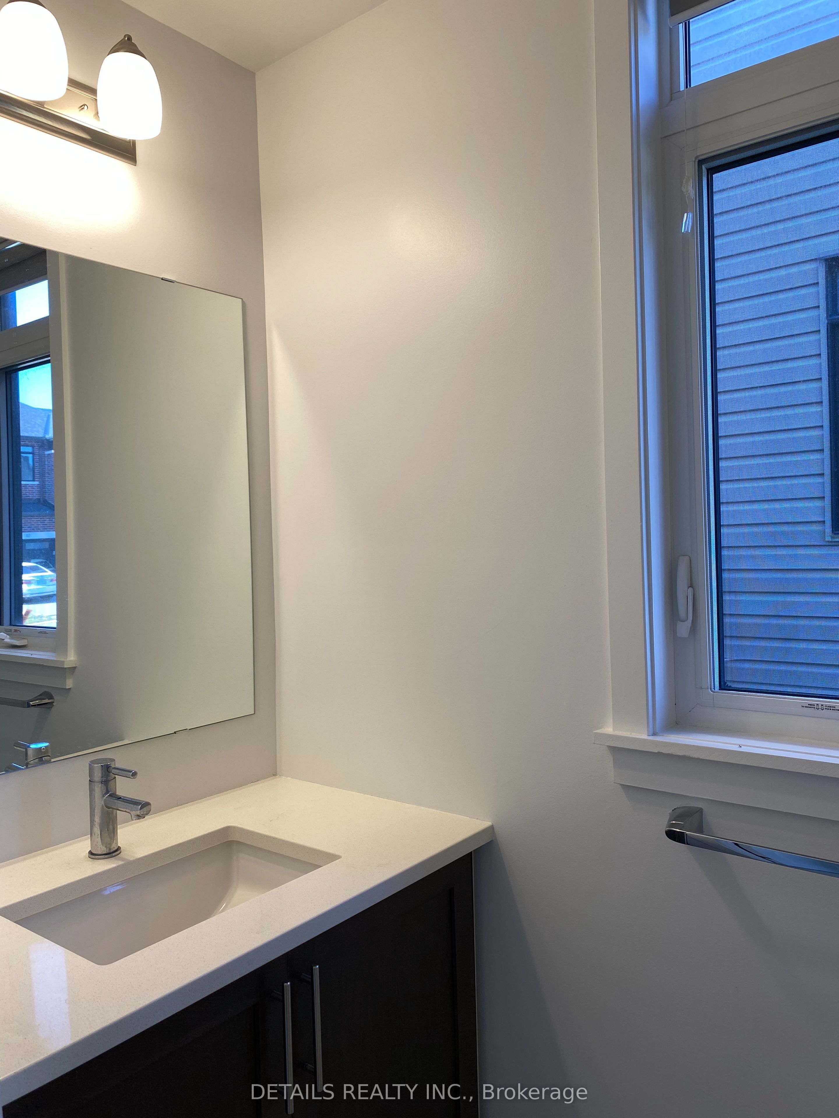 56 Robusta Lane Property Photo 3
