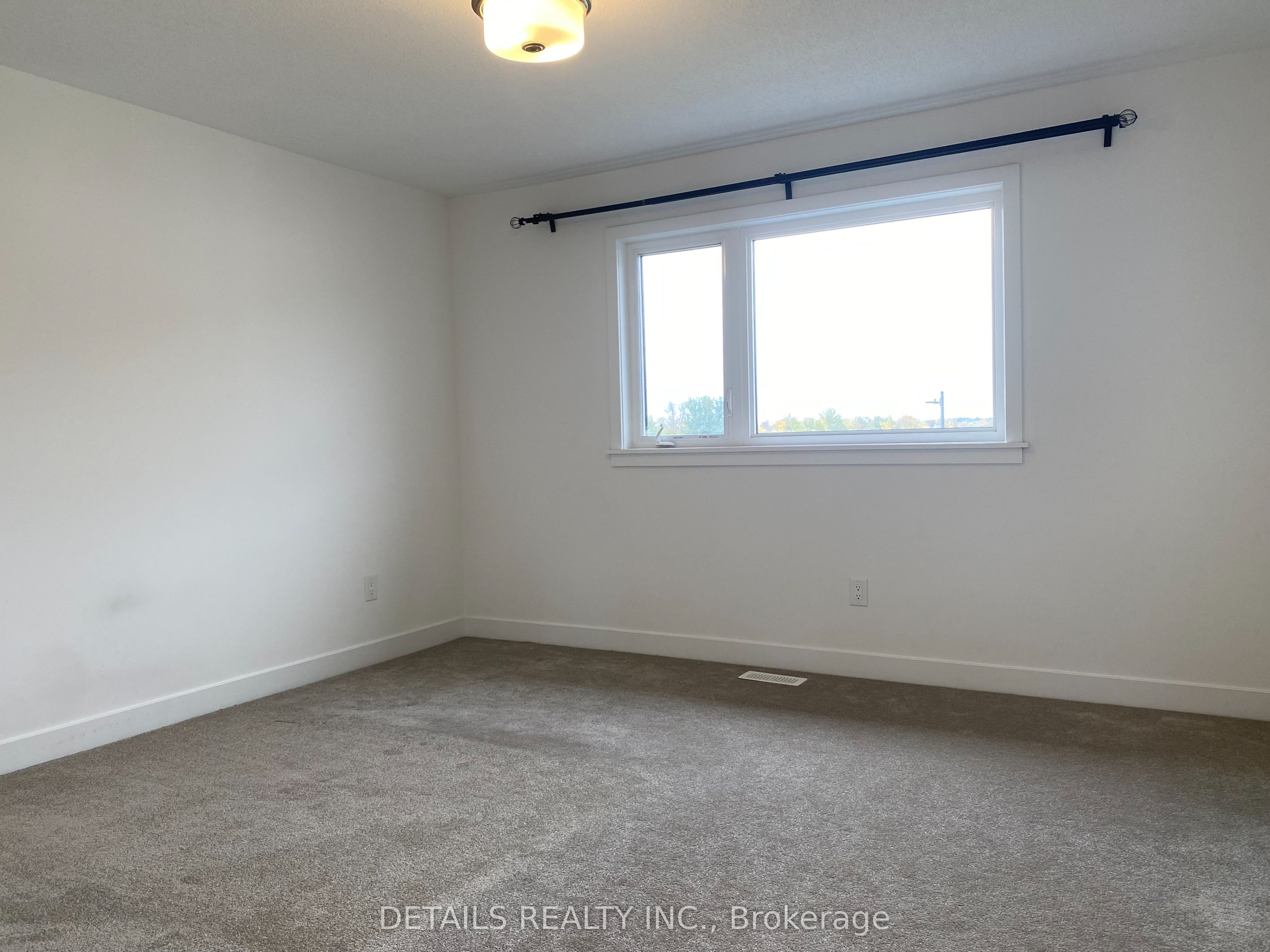 56 Robusta Lane Property Photo 21