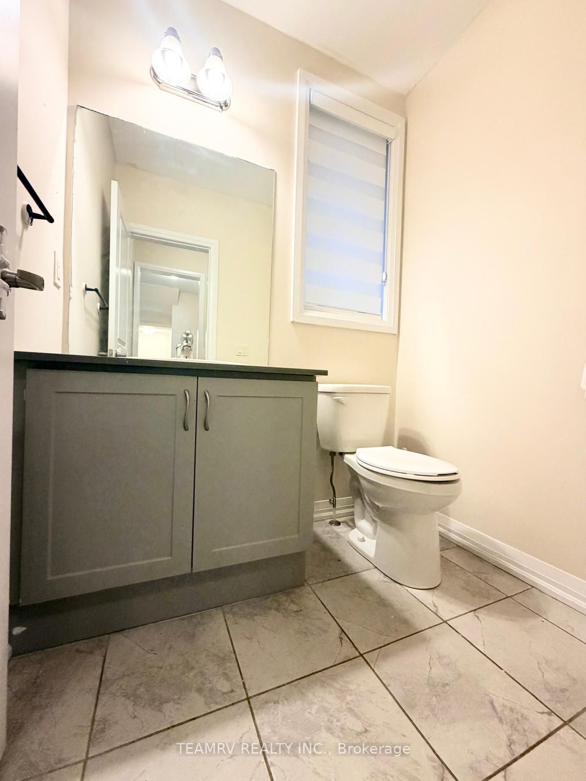948 Sobeski Avenue Property Photo 8