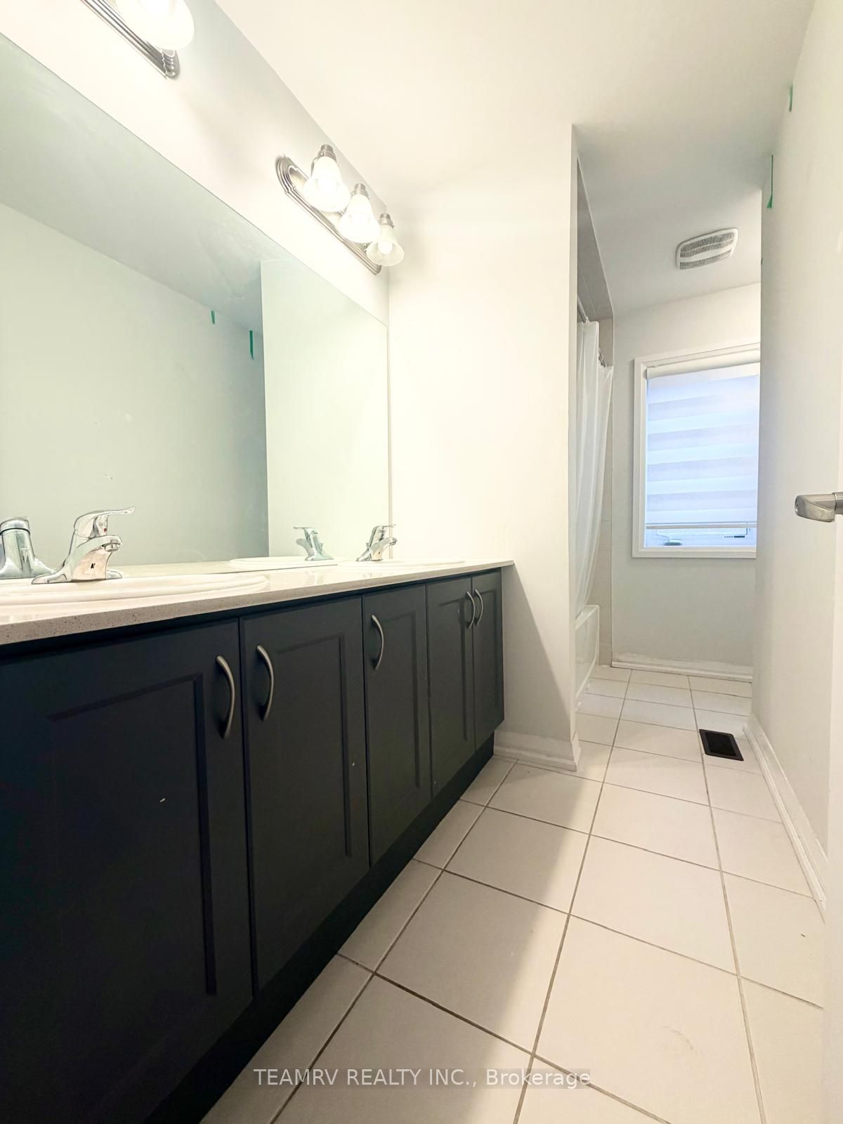 948 Sobeski Avenue Property Photo 14
