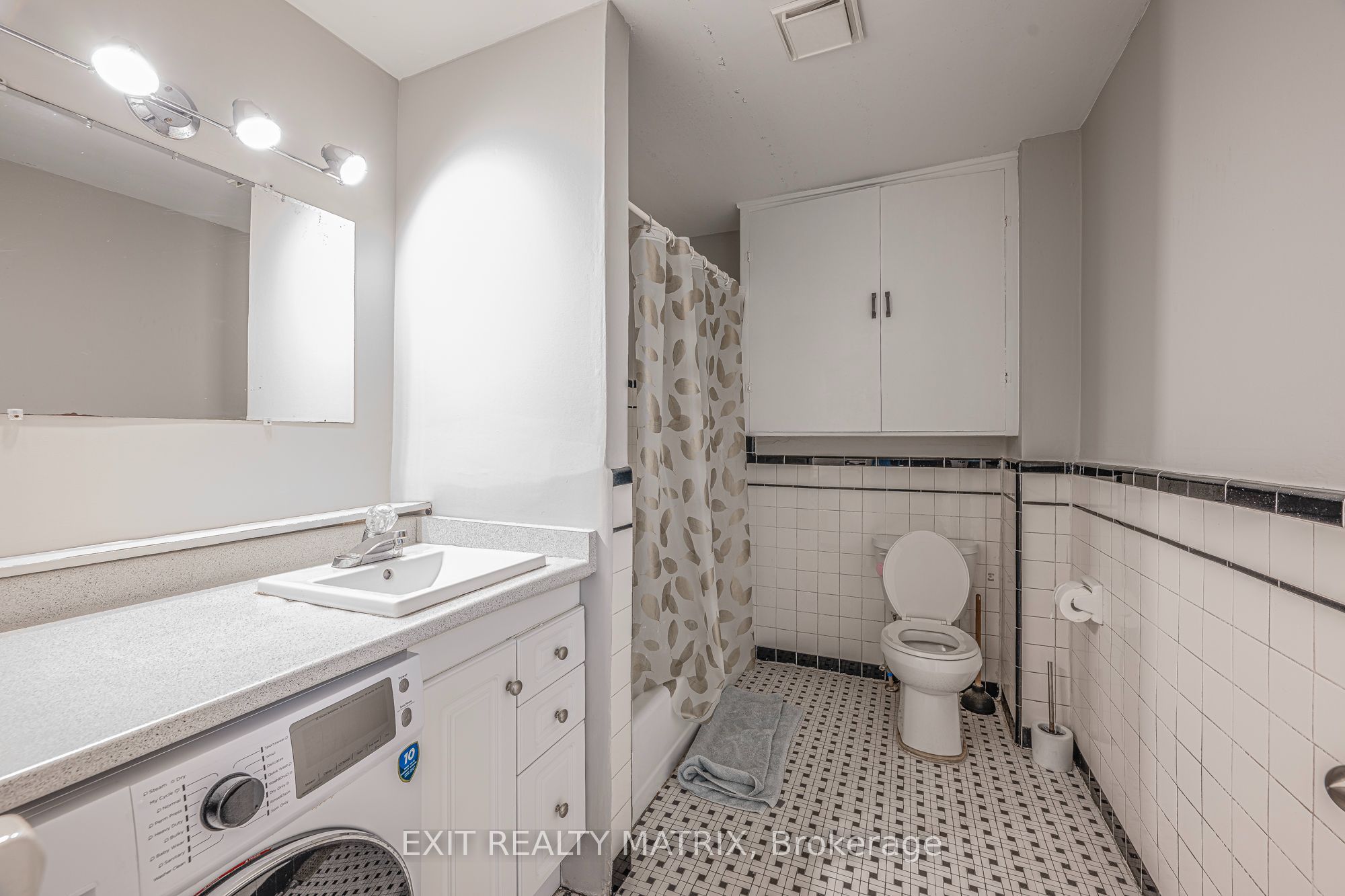 1384 Chatelain Avenue 2 Property Photo 13