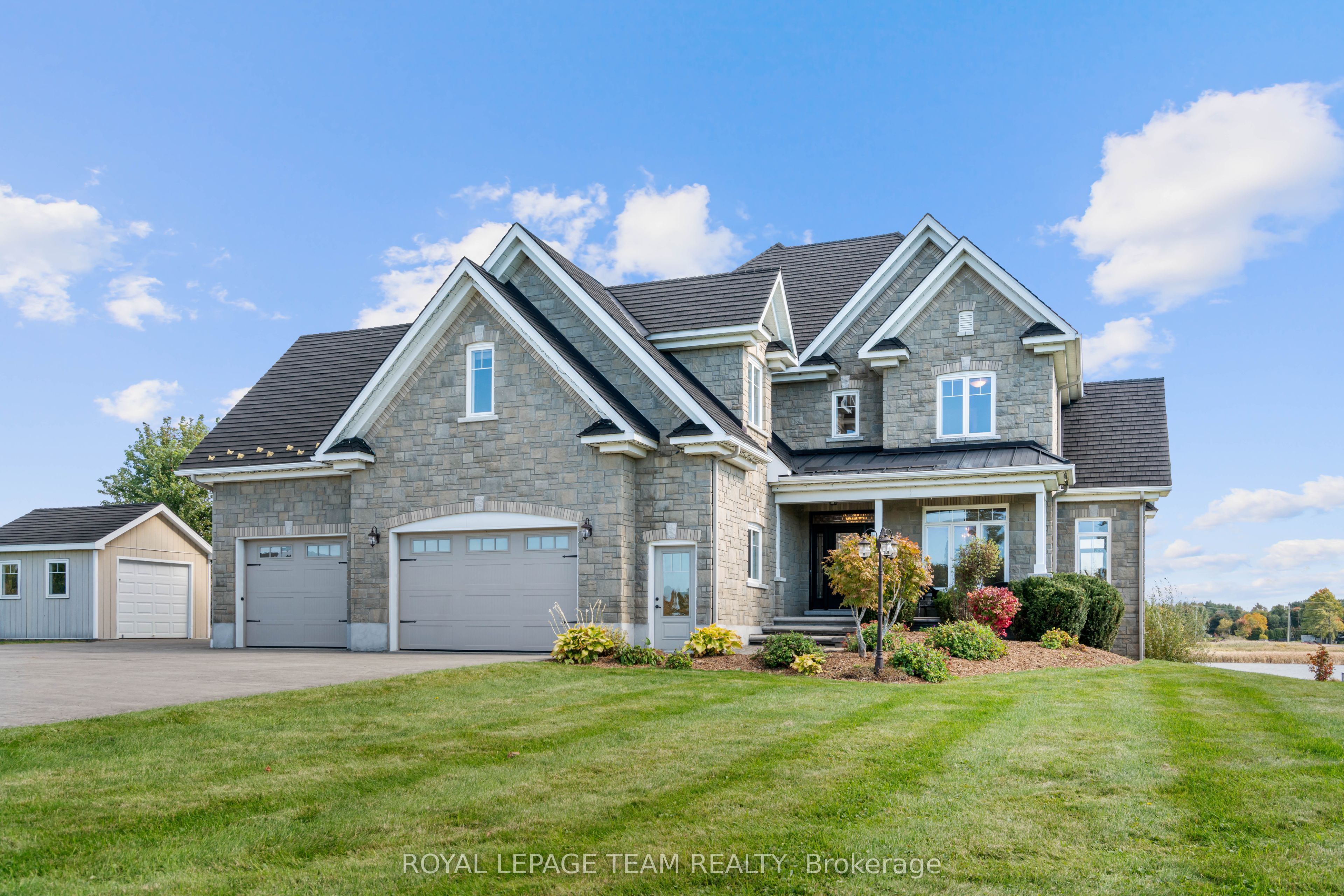 5651 Doran Creek Drive Property Photo 1