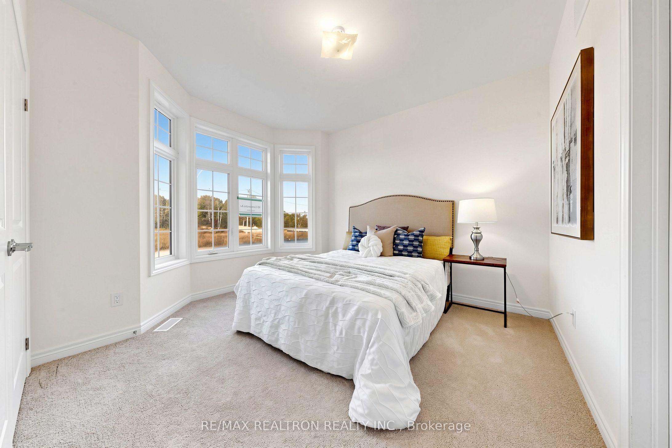 10 Cassandra Avenue Property Photo 22