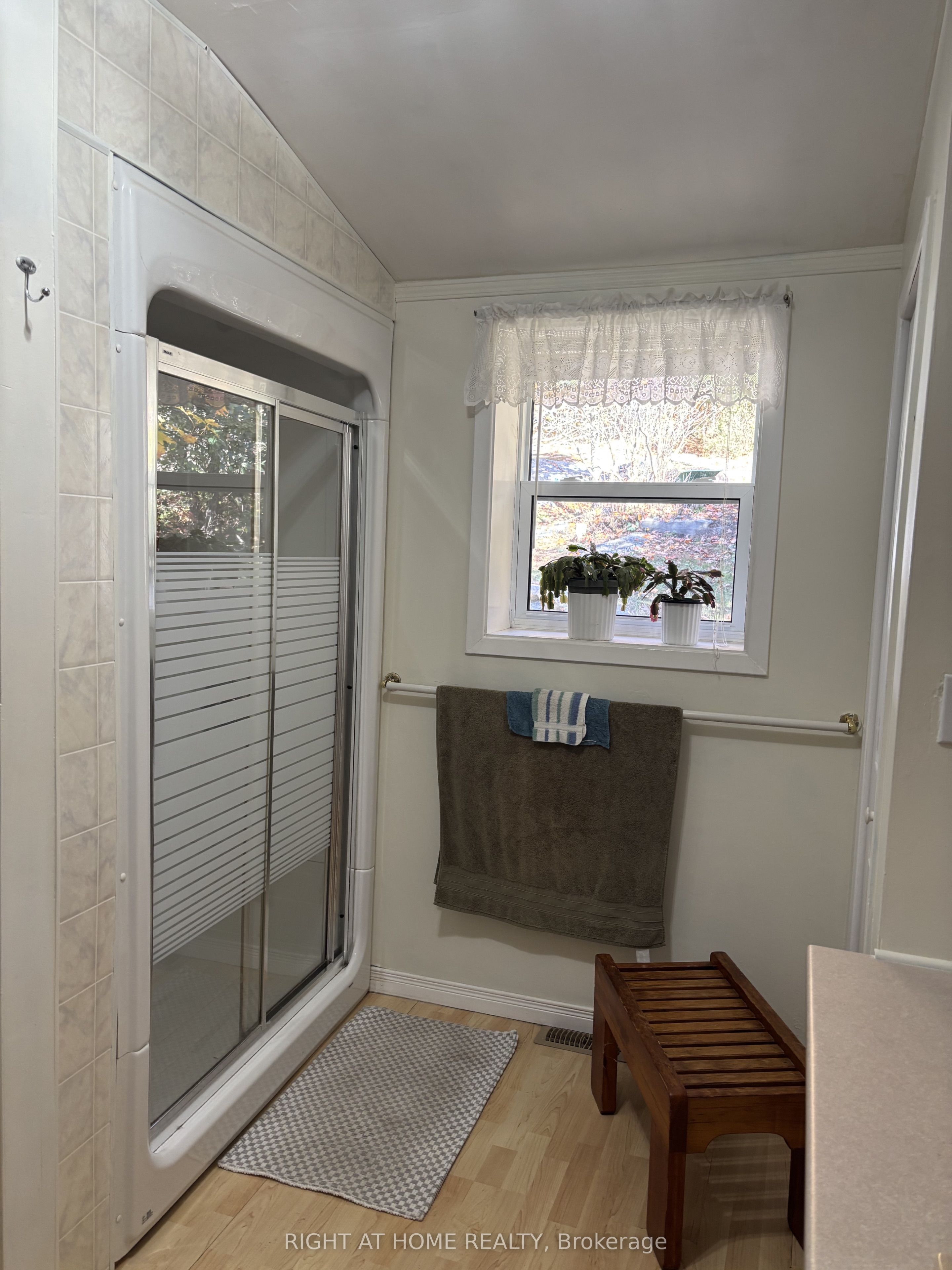 35 Cascade Street Property Photo 23