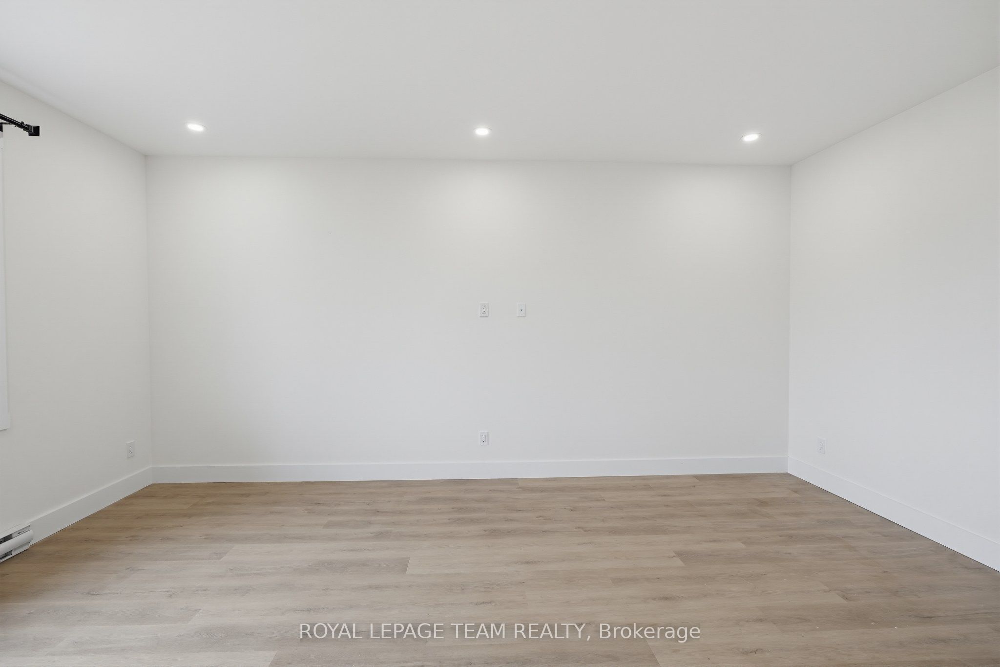 730 Cecelia Street Unit 3 Property Photo 13