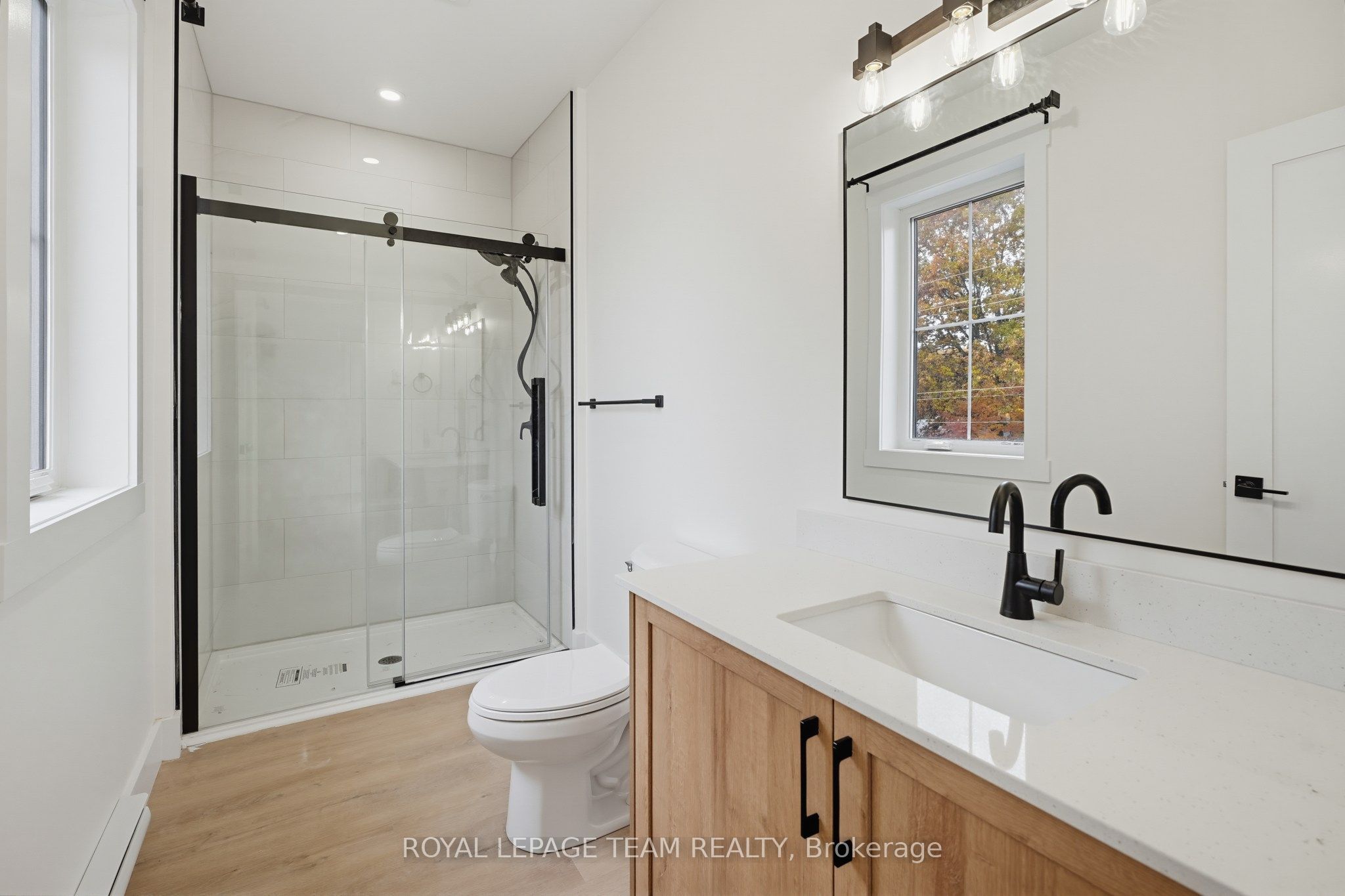 730 Cecelia Street Unit 3 Property Photo 20