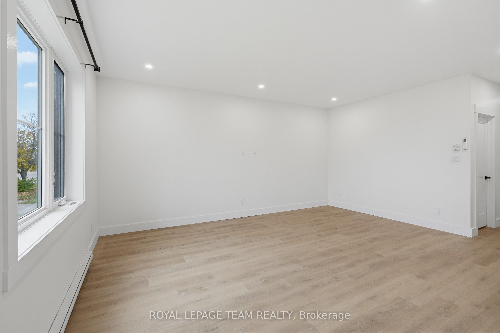 730 Cecelia Street Unit 6 Property Photo 11