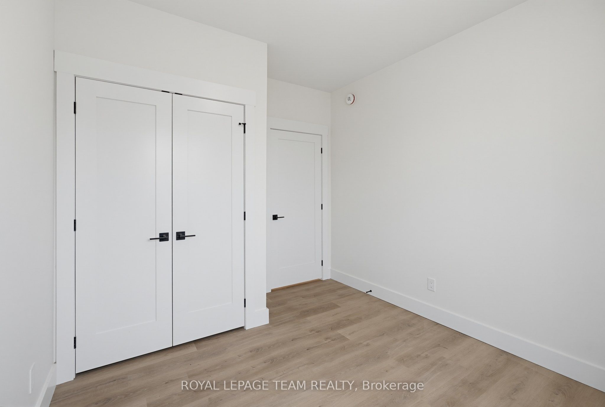 730 Cecelia Street Unit 6 Property Photo 17