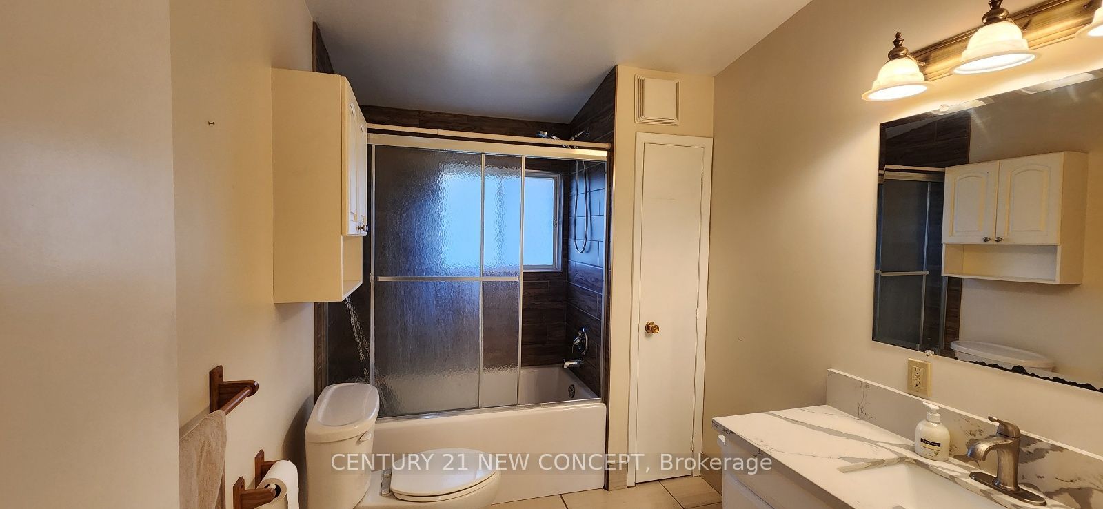183 Mcguire Beach Road Property Photo 10