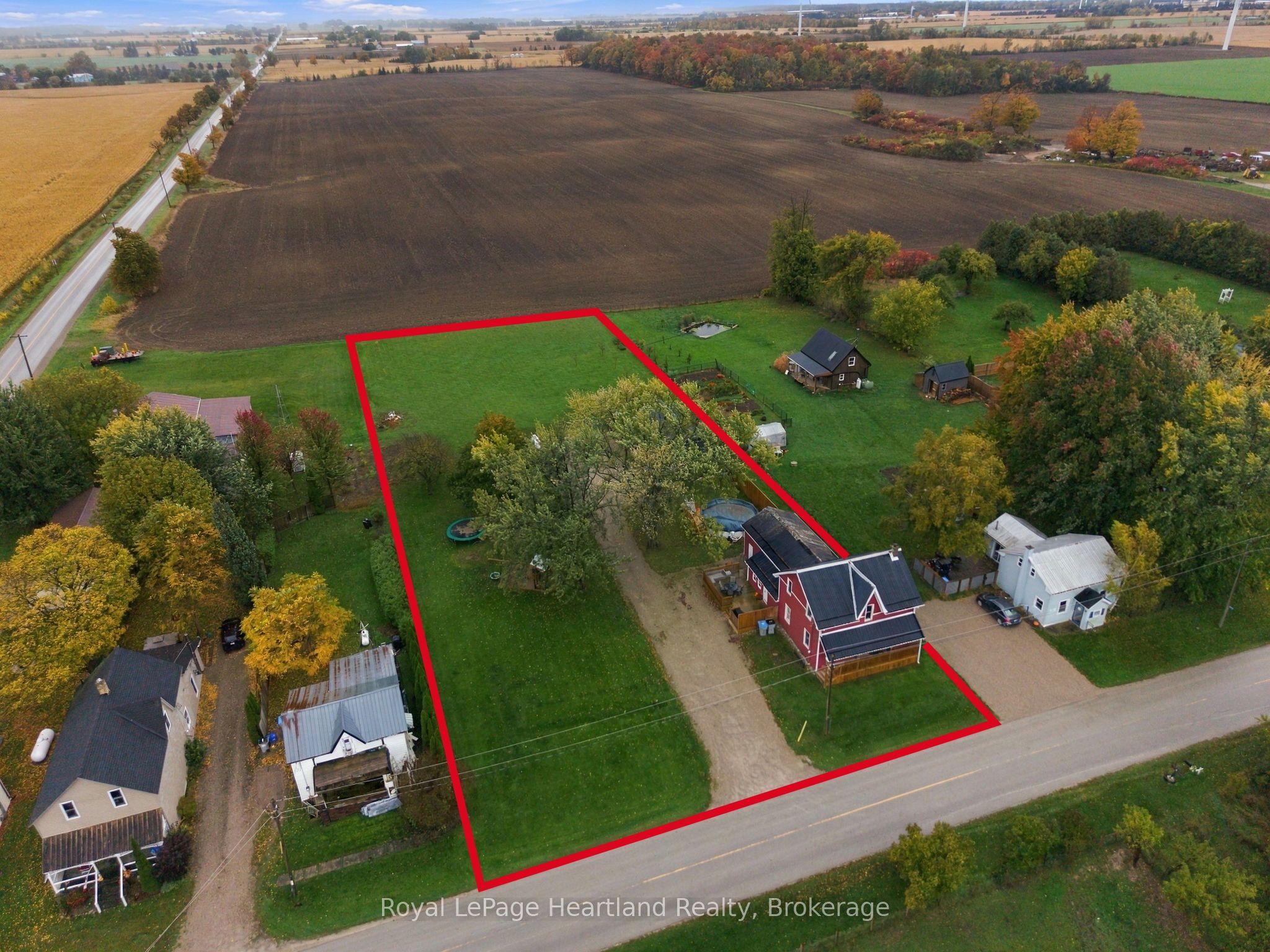 37579 Kippen Road Property Photo 4