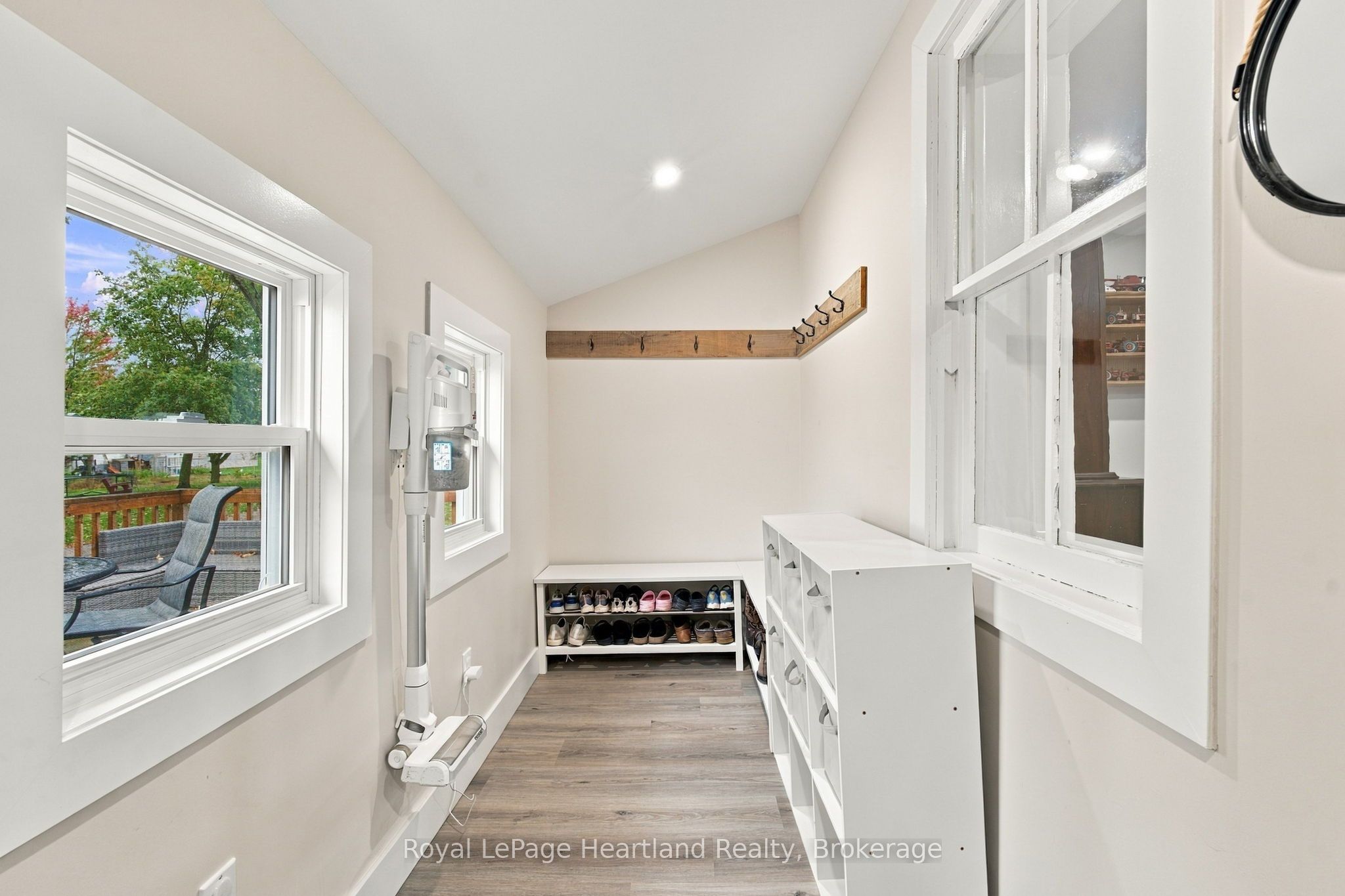 37579 Kippen Road Property Photo 22