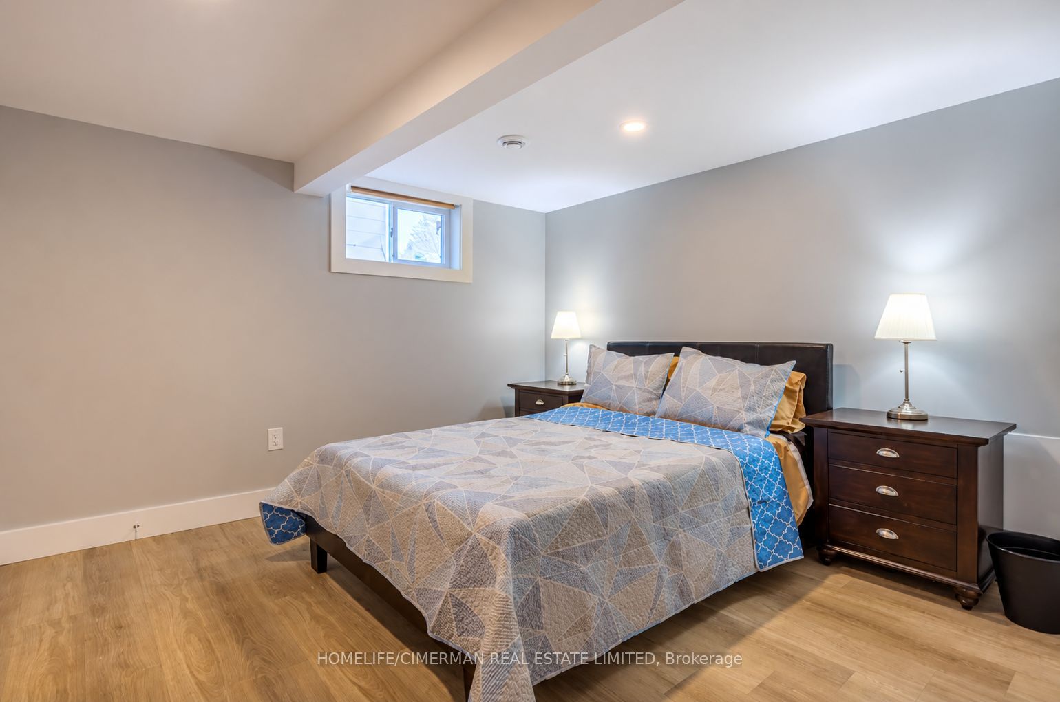 6246 Churchill Street Property Photo 5