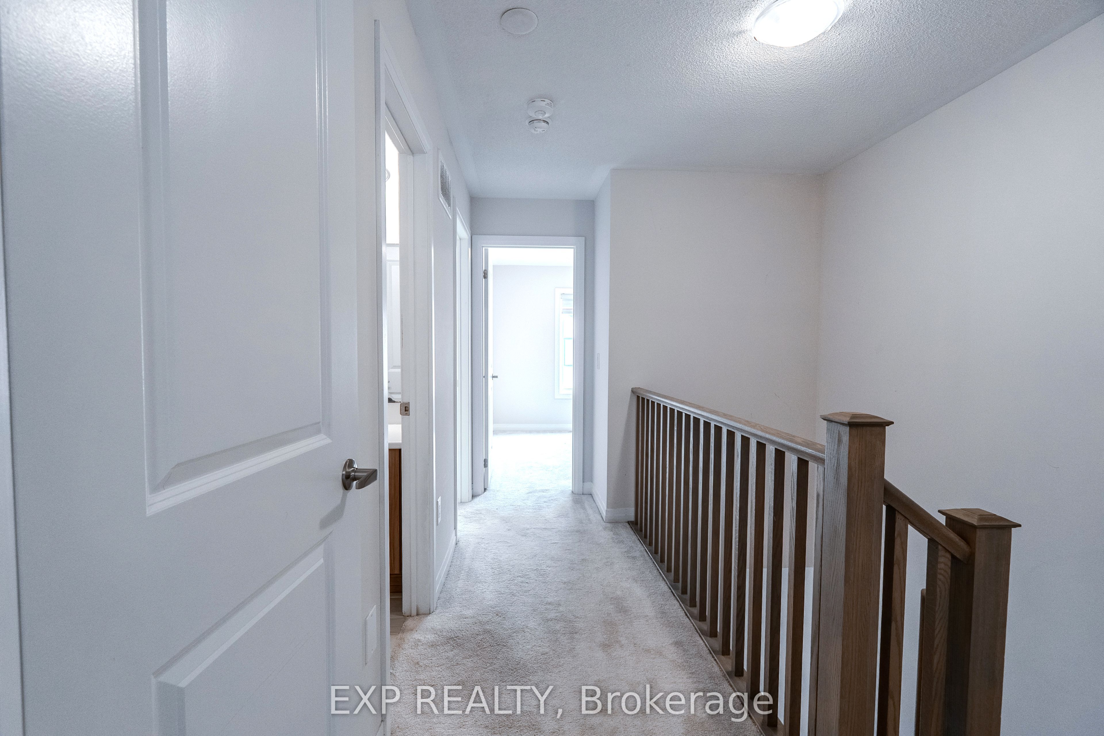 585 Colborne St Street 1207 Property Photo 10