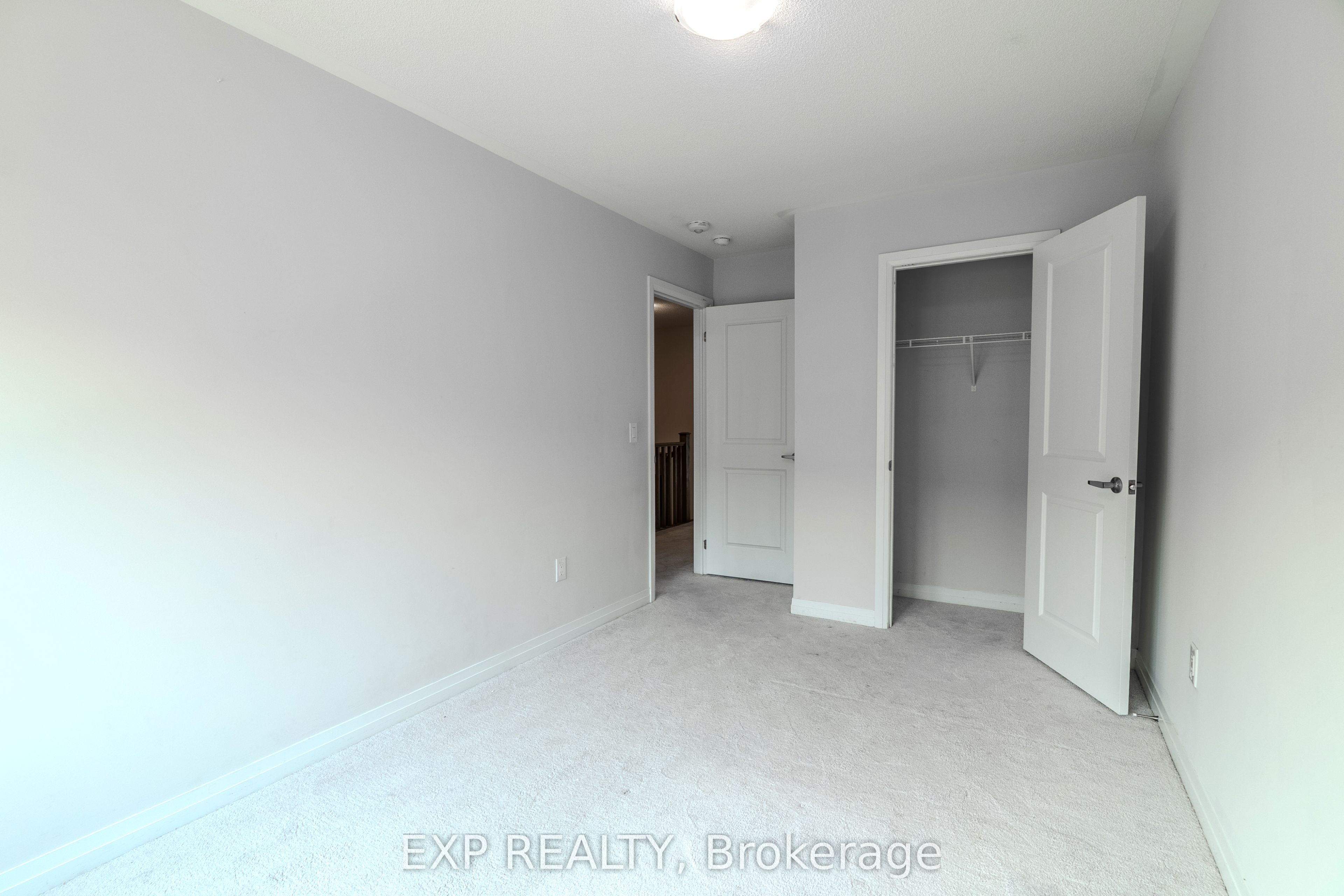 585 Colborne St Street 1207 Property Photo 15