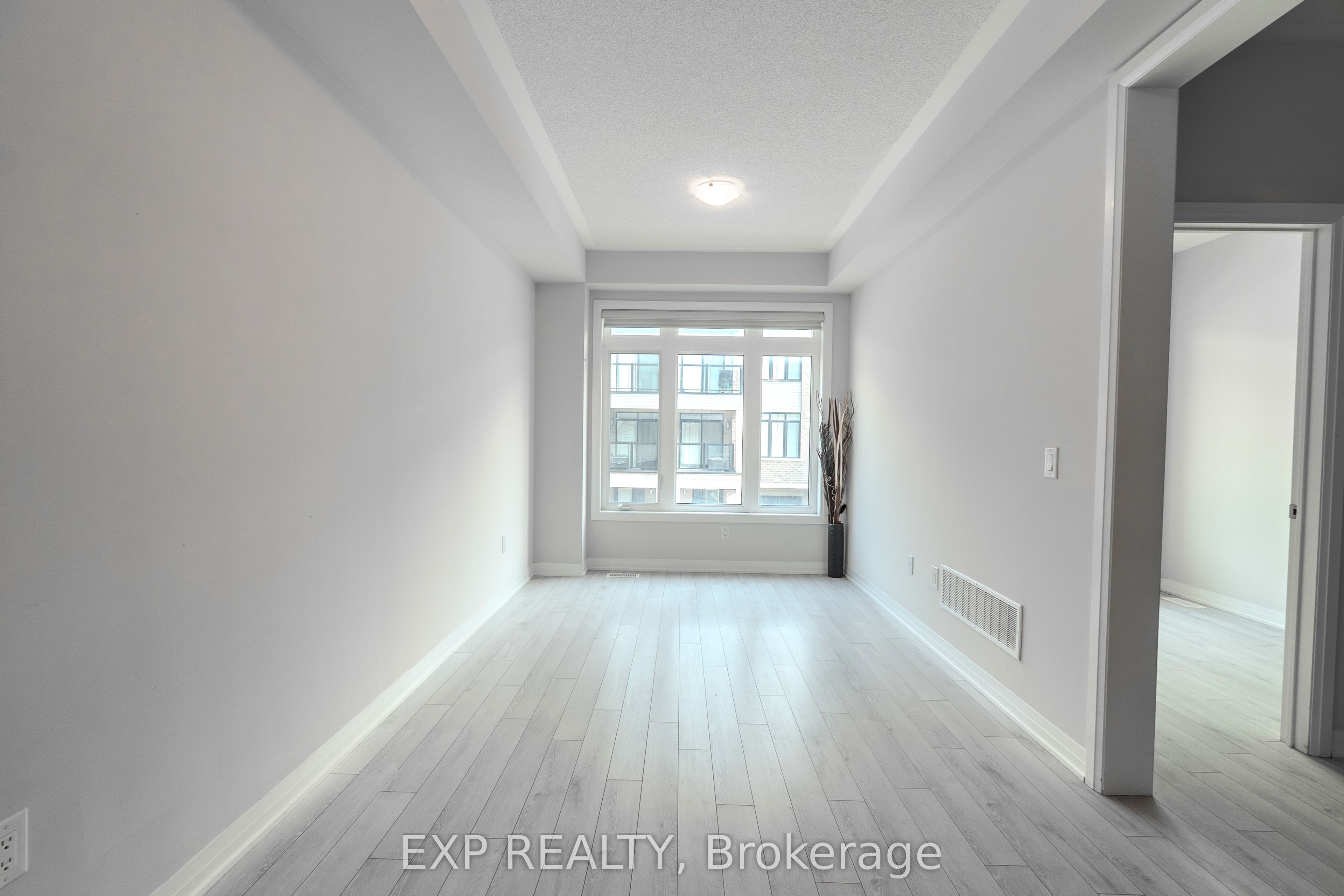 585 Colborne St Street 1207 Property Photo 21