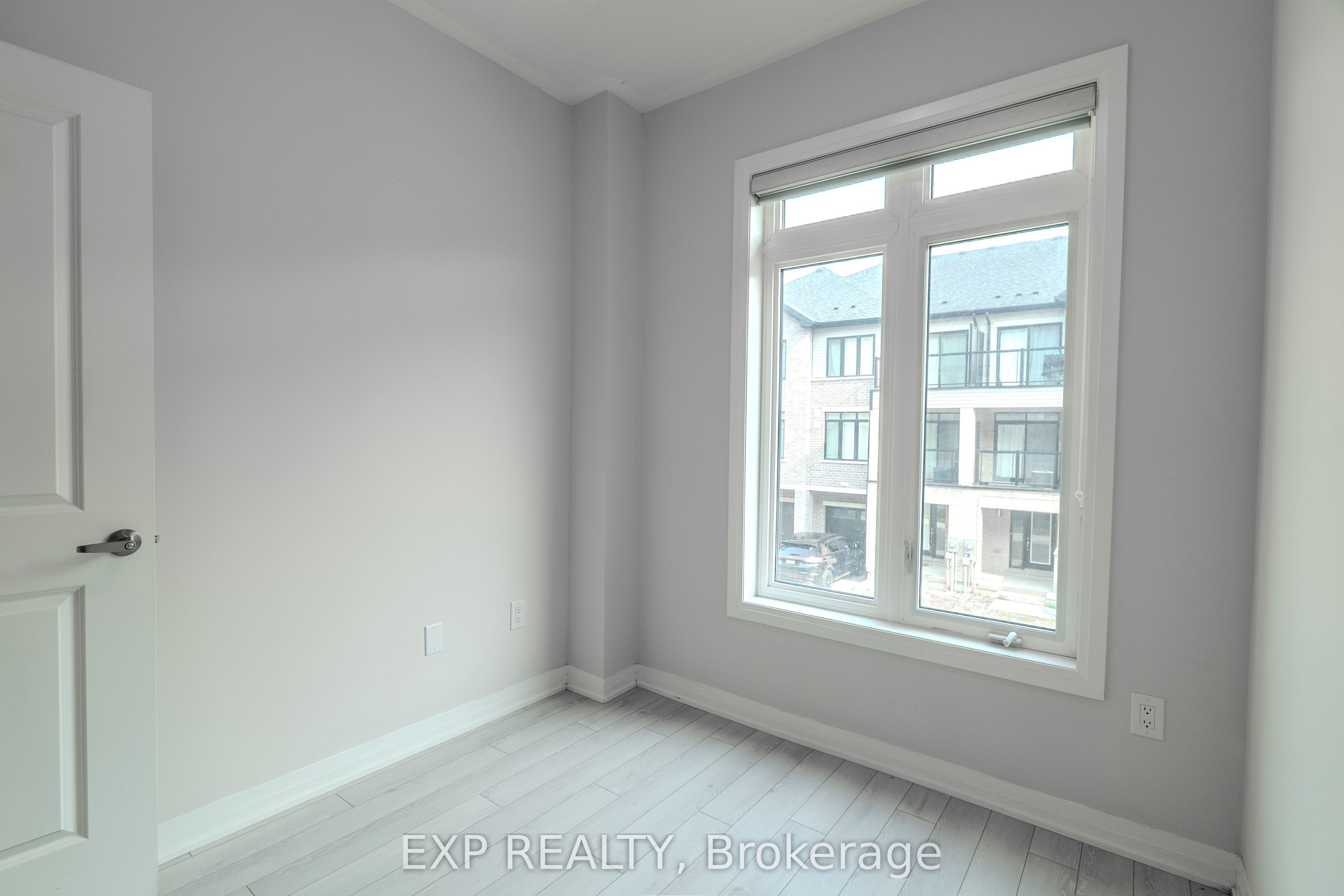 585 Colborne St Street 1207 Property Photo 22