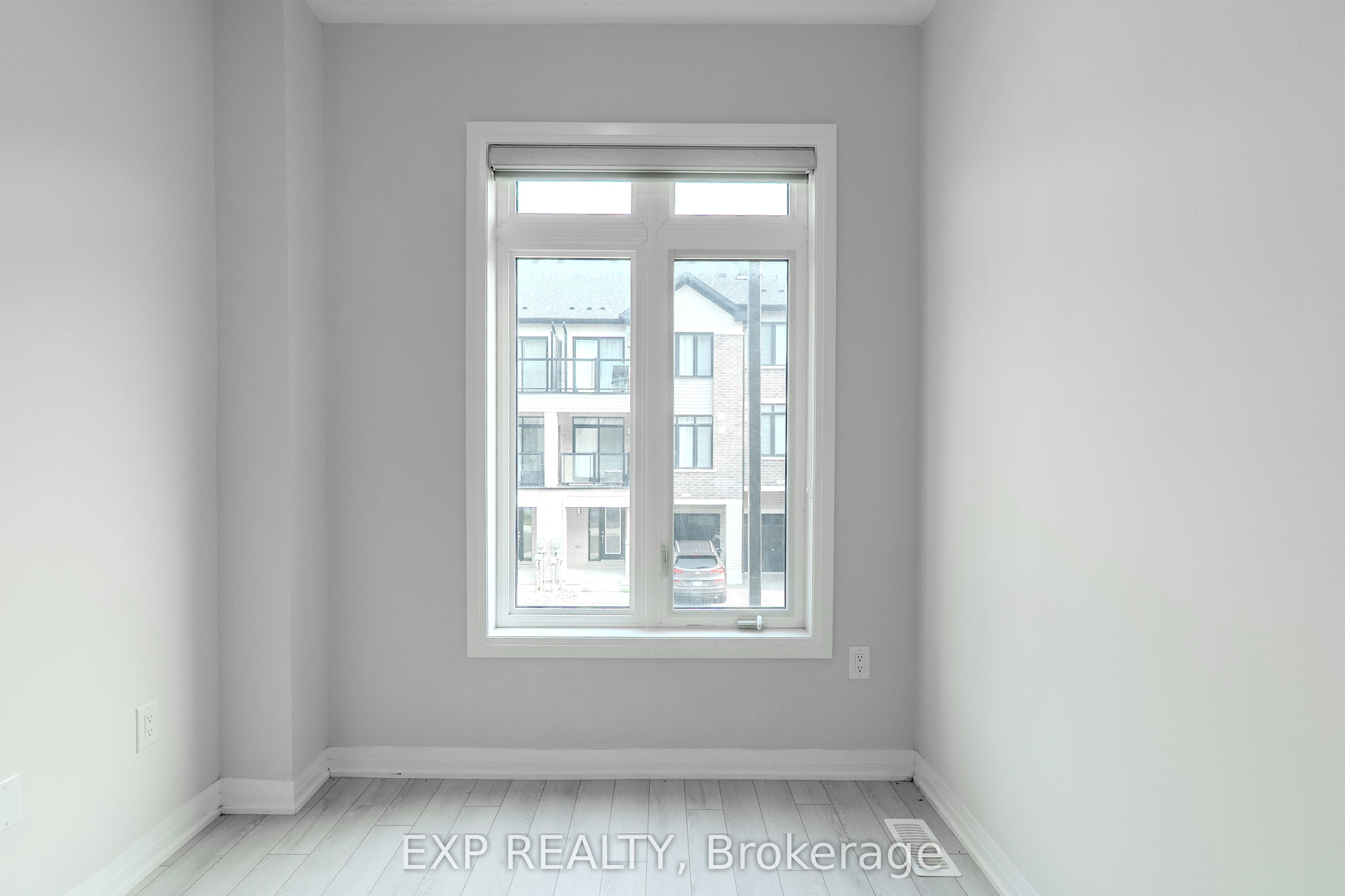 585 Colborne St Street 1207 Property Photo 24