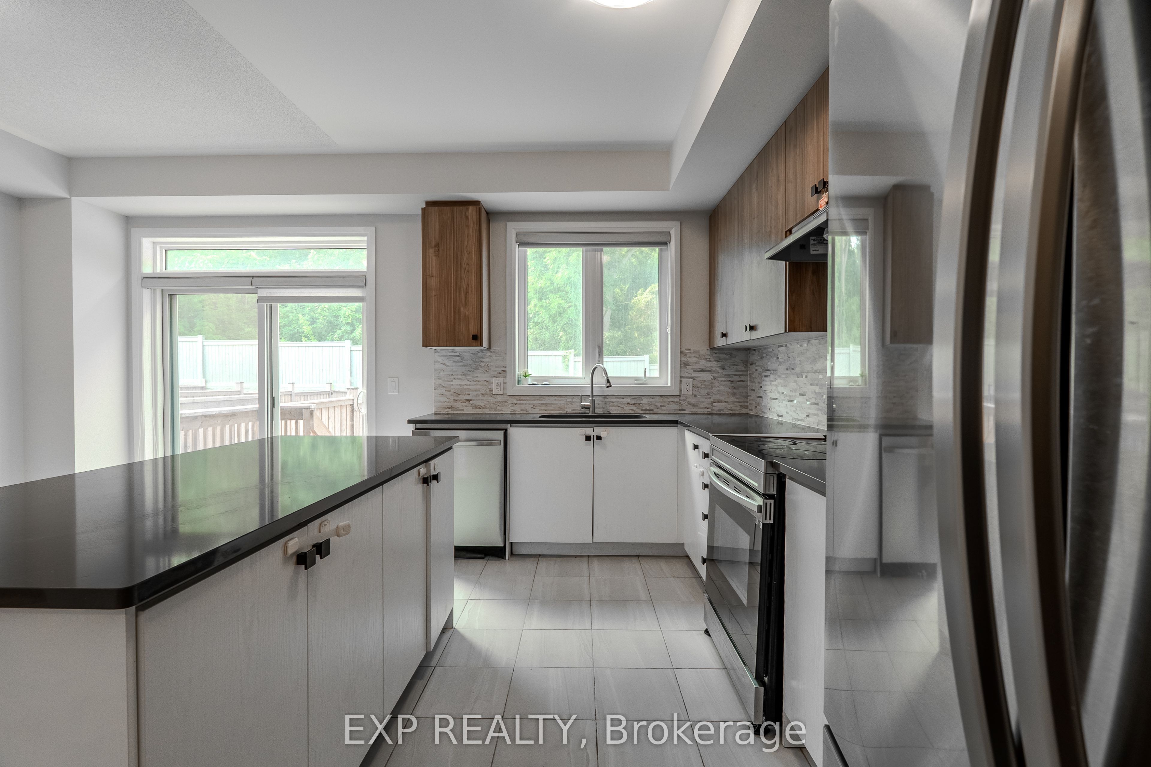 585 Colborne St Street 1207 Property Photo 40