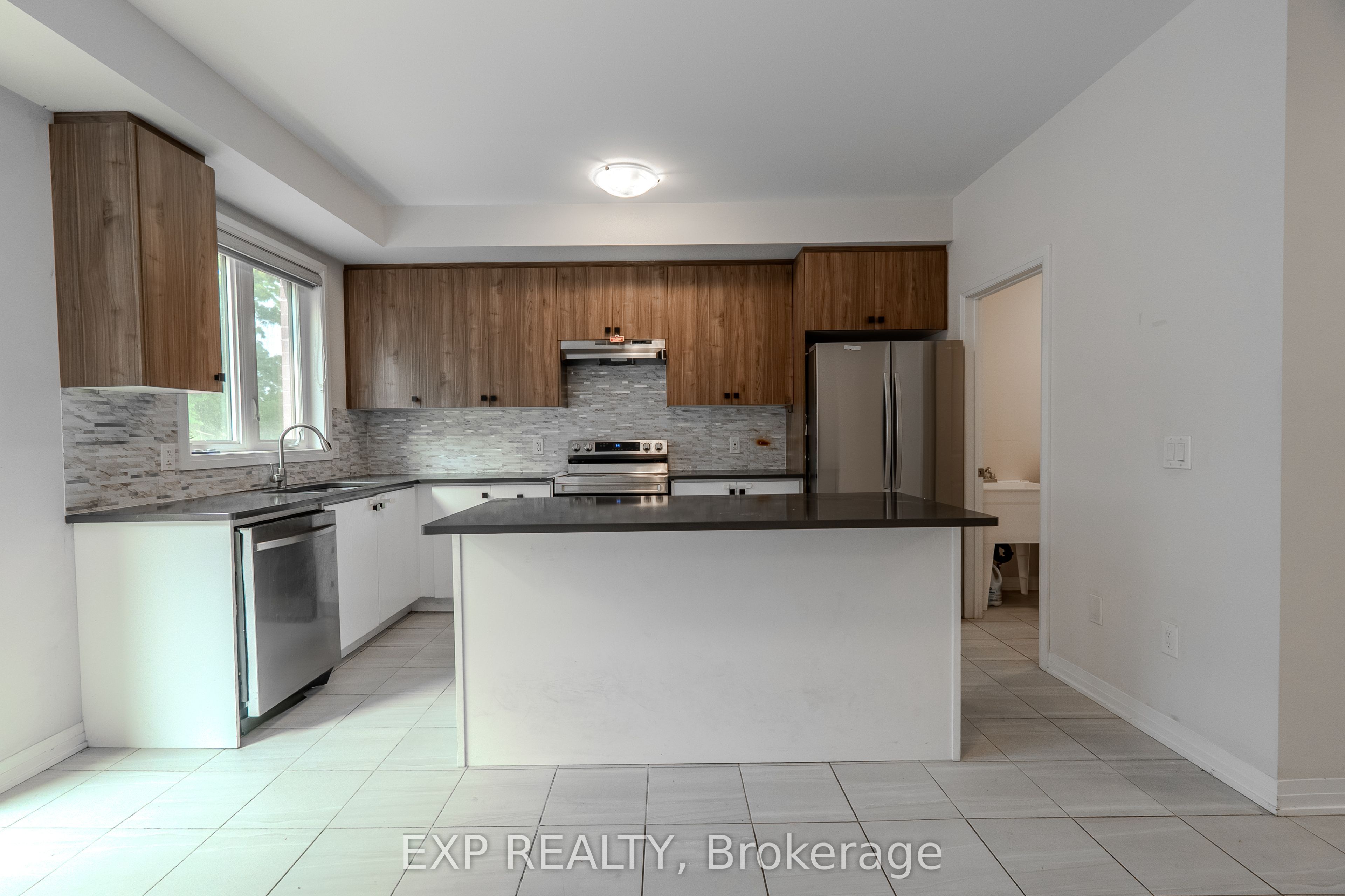 585 Colborne St Street 1207 Property Photo 41