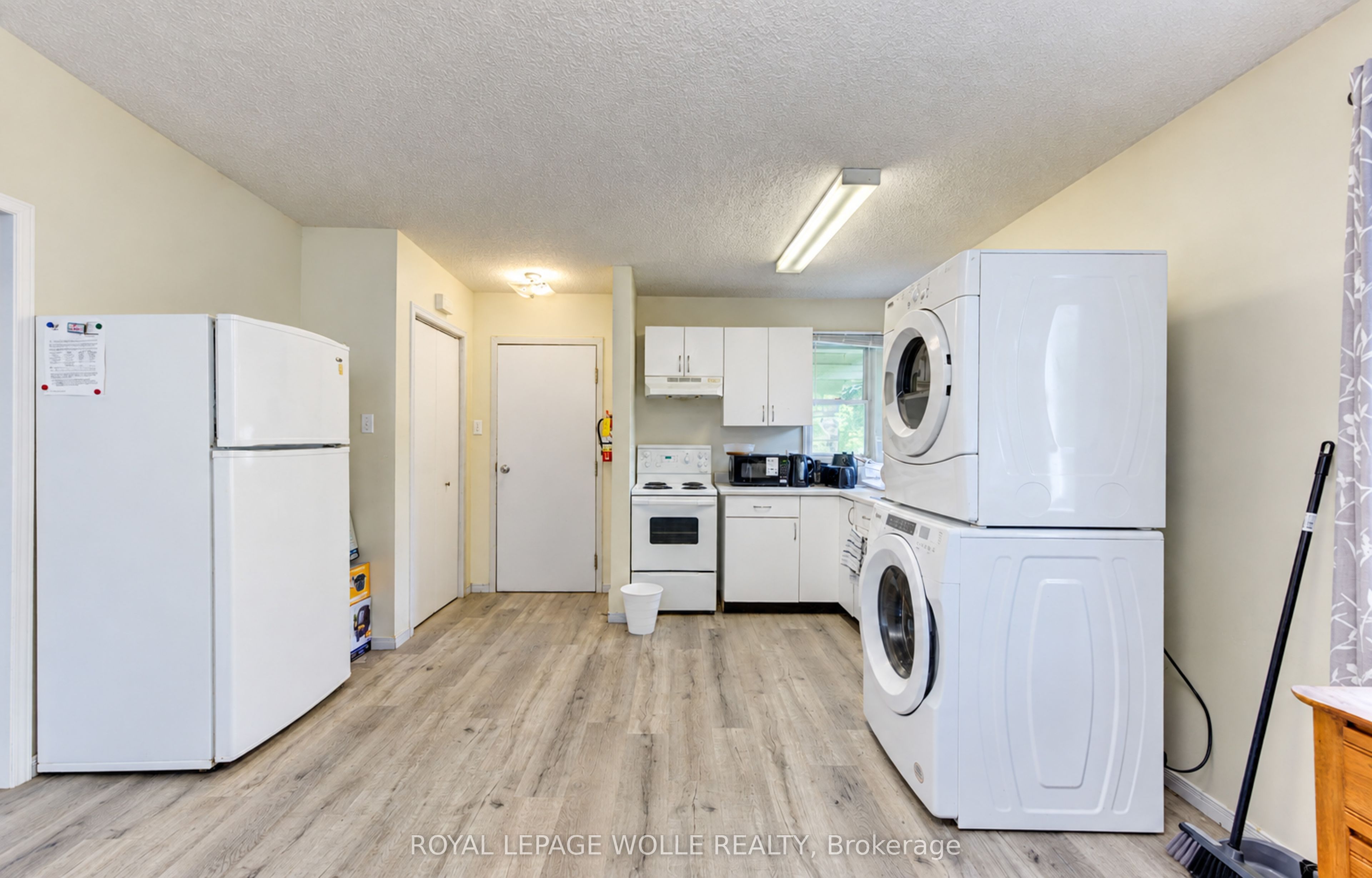 19 James Street Property Photo 10