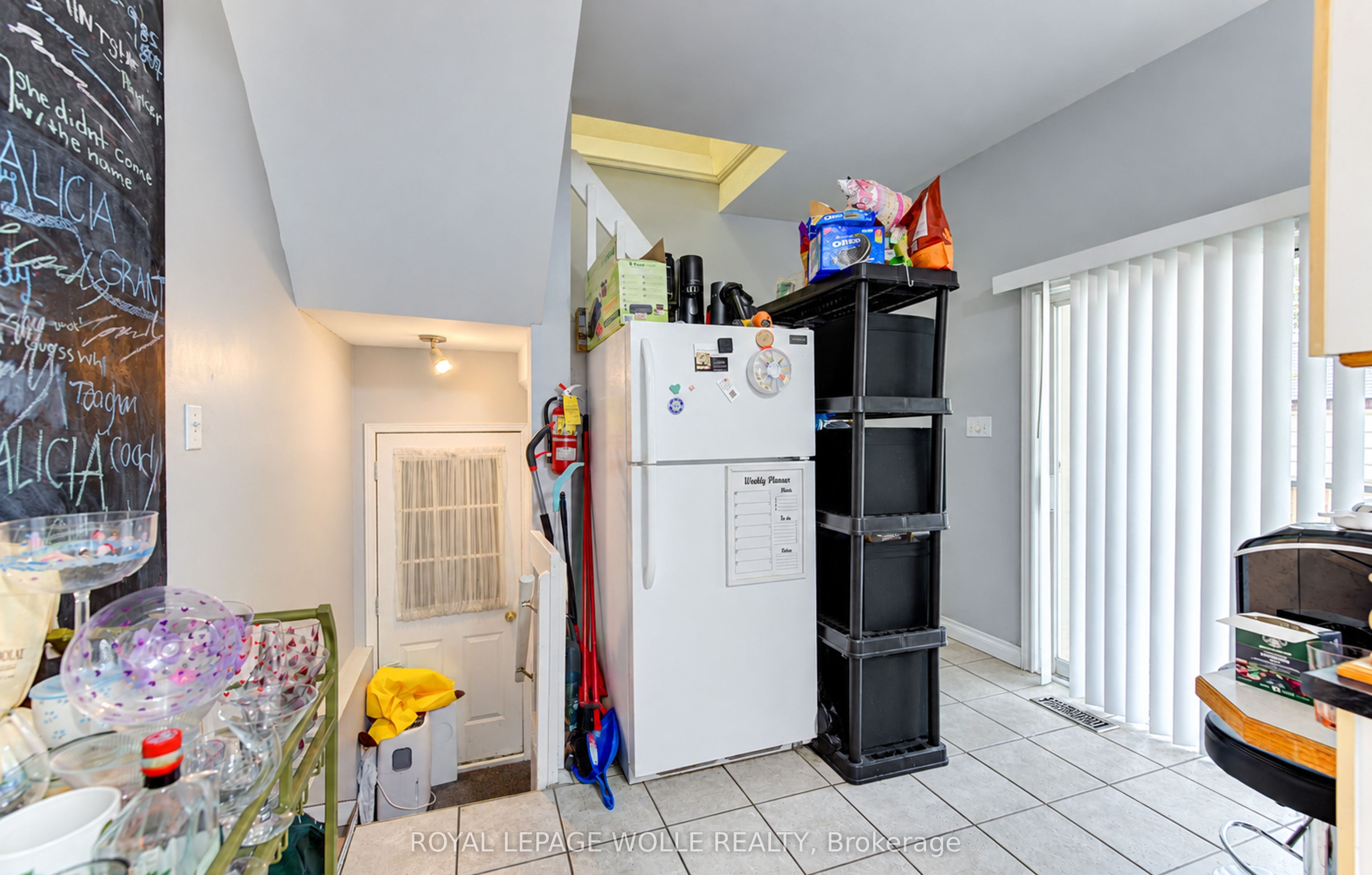 19 James Street Property Photo 27