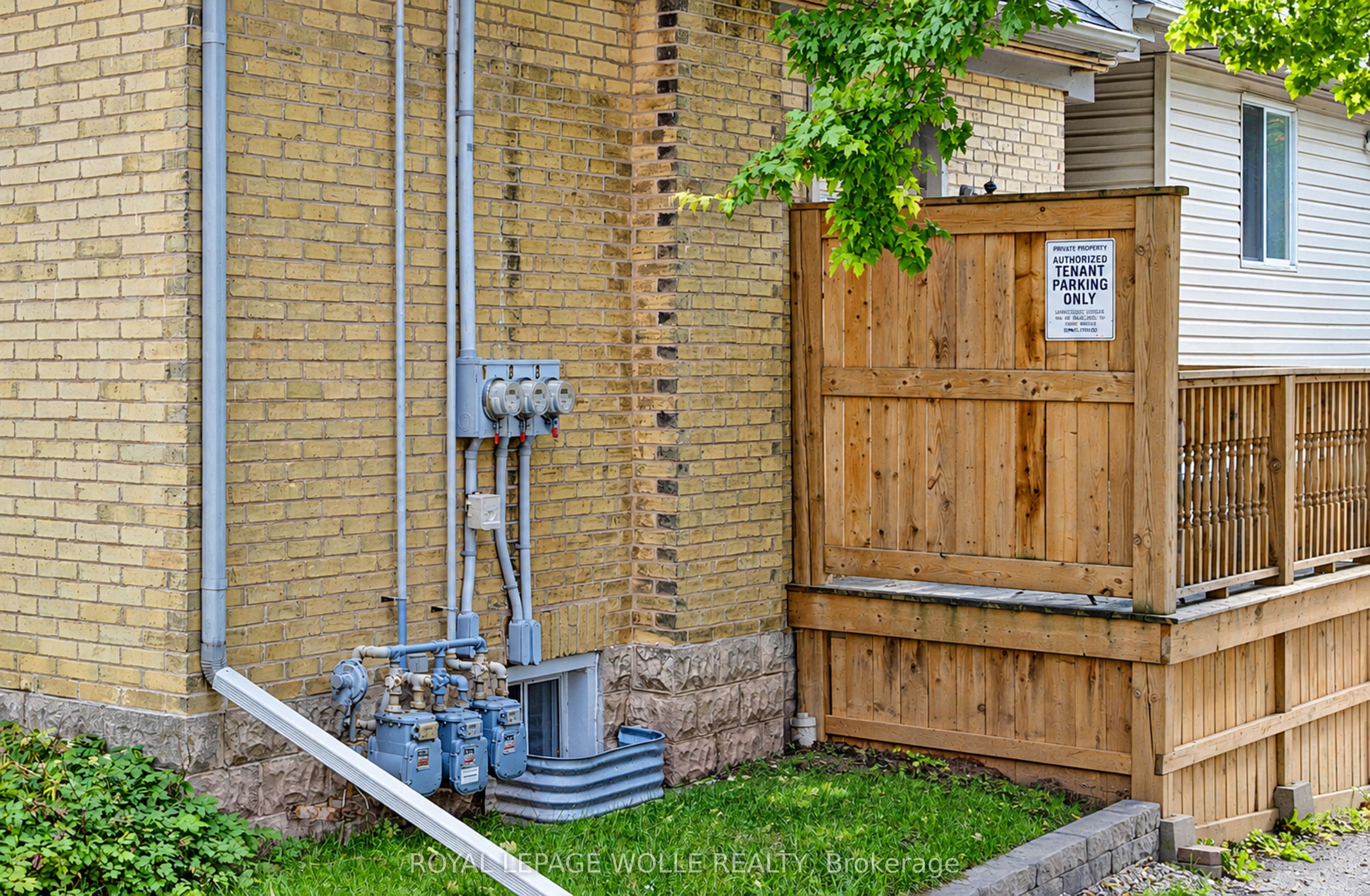19 James Street Property Photo 42