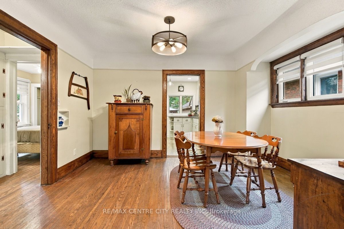649 Emery Street E Property Photo 11