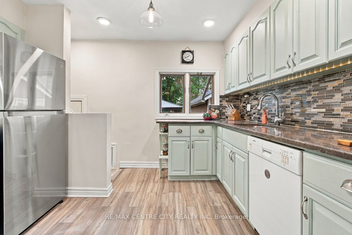 649 Emery Street E Property Photo 13