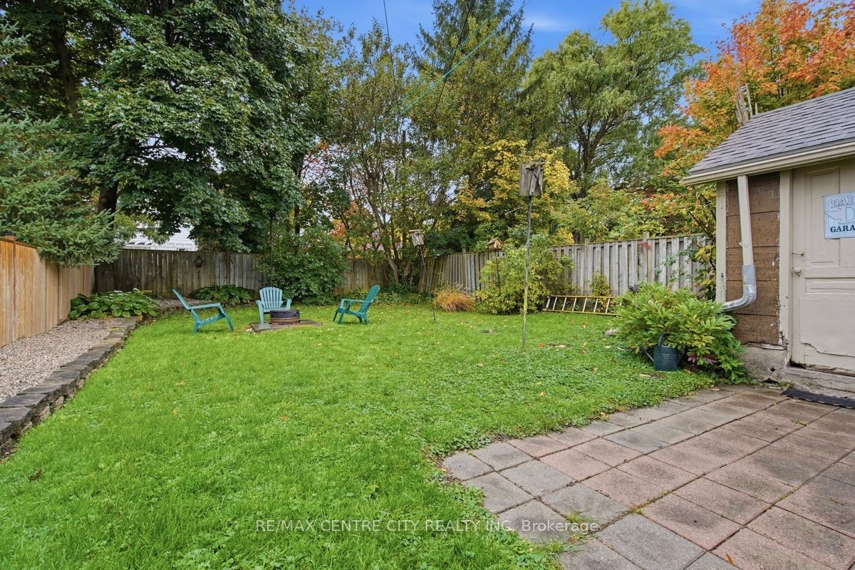 649 Emery Street E Property Photo 36
