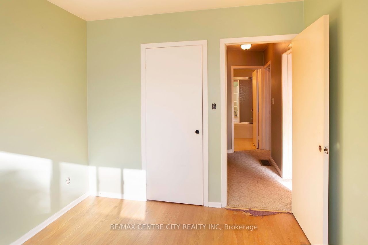 1478 Glengarry Avenue Property Photo 20