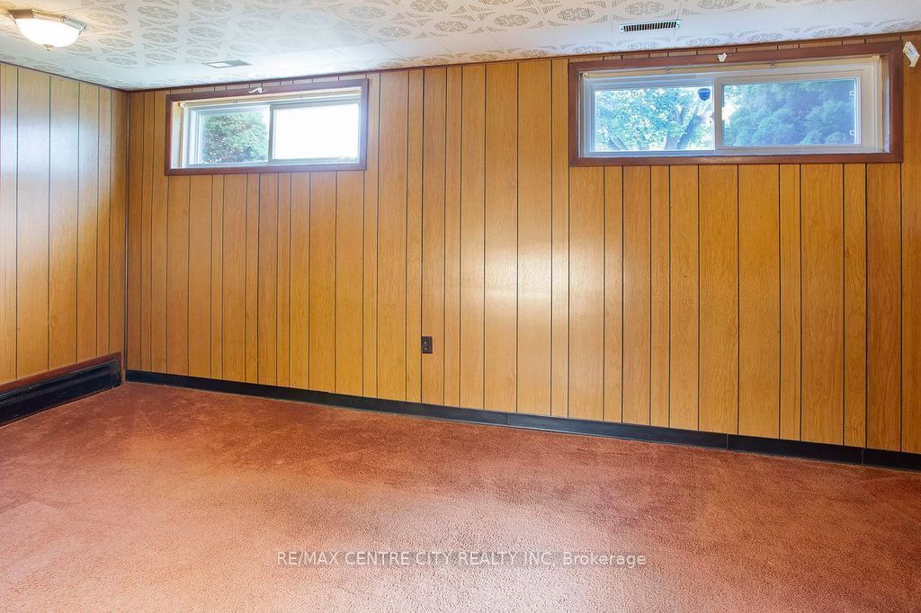 1478 Glengarry Avenue Property Photo 26