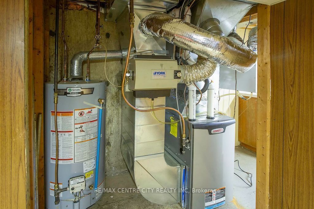 1478 Glengarry Avenue Property Photo 33