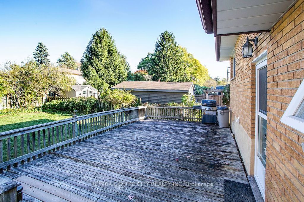 1478 Glengarry Avenue Property Photo 37