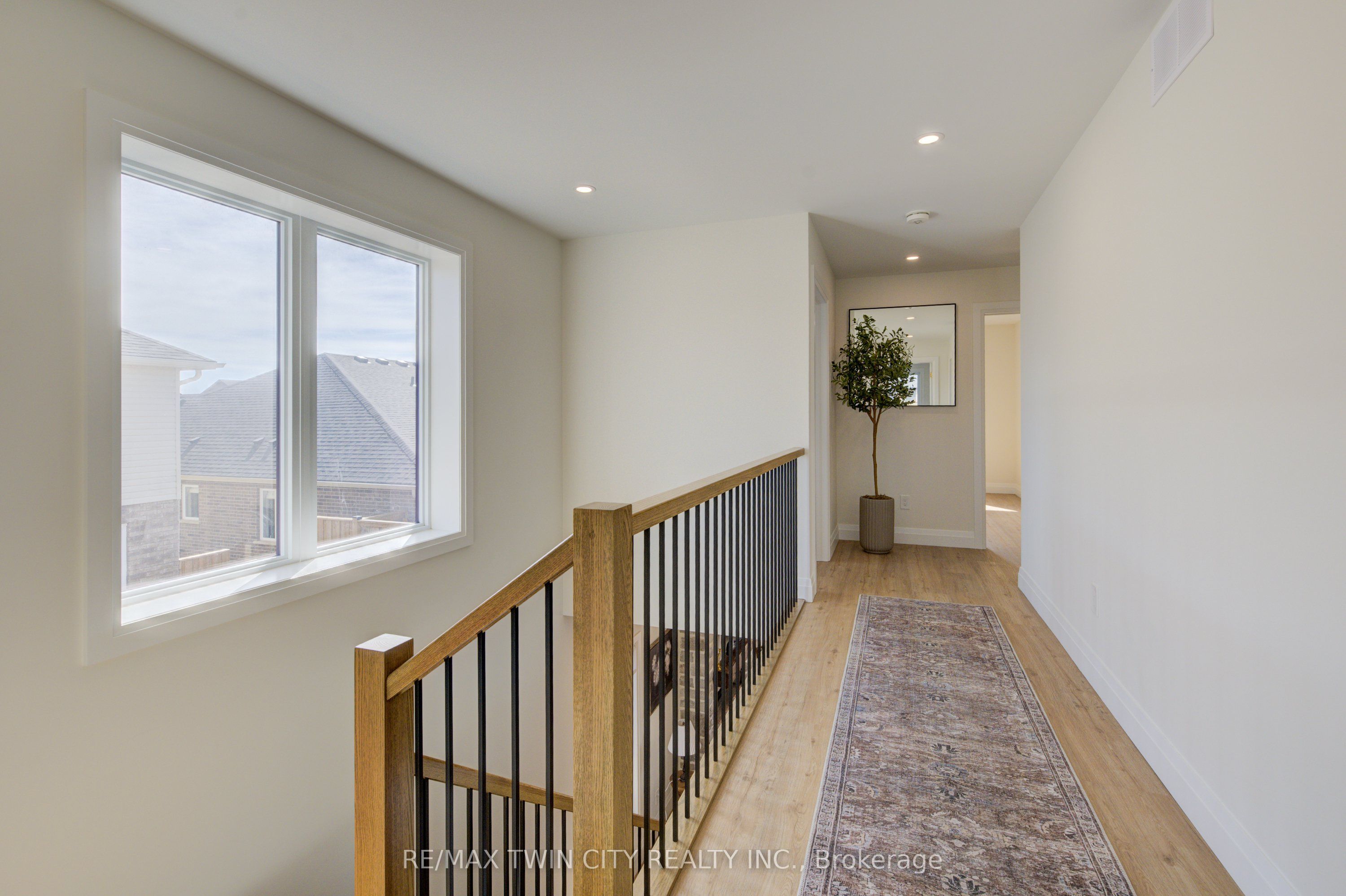 67 Weymouth Street Property Photo 13
