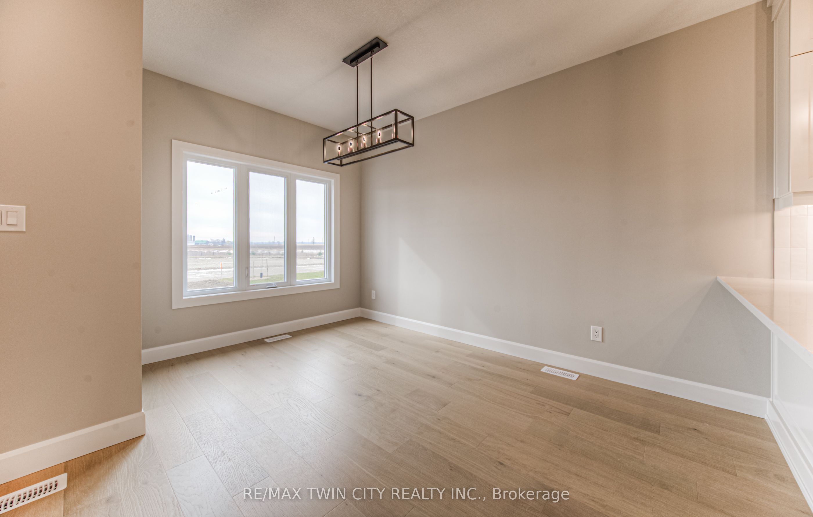 59 Weymouth Street Property Photo 11