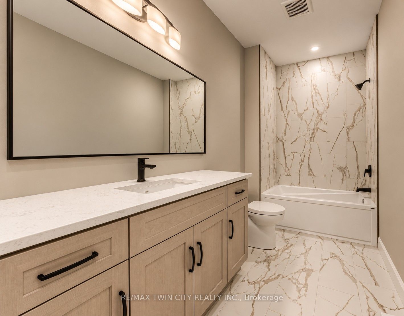 59 Weymouth Street Property Photo 14