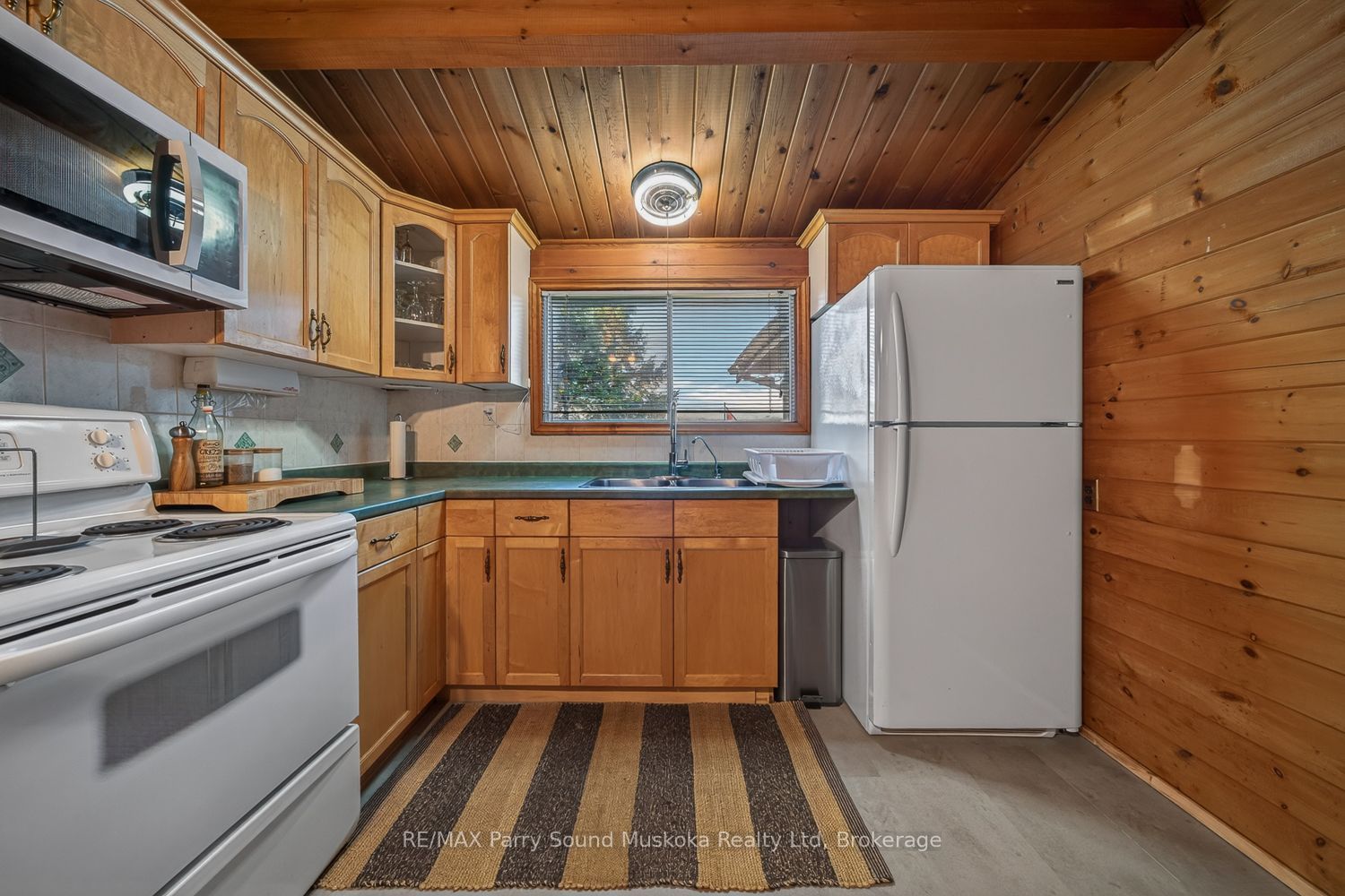 101 Robinson Road Property Photo 15