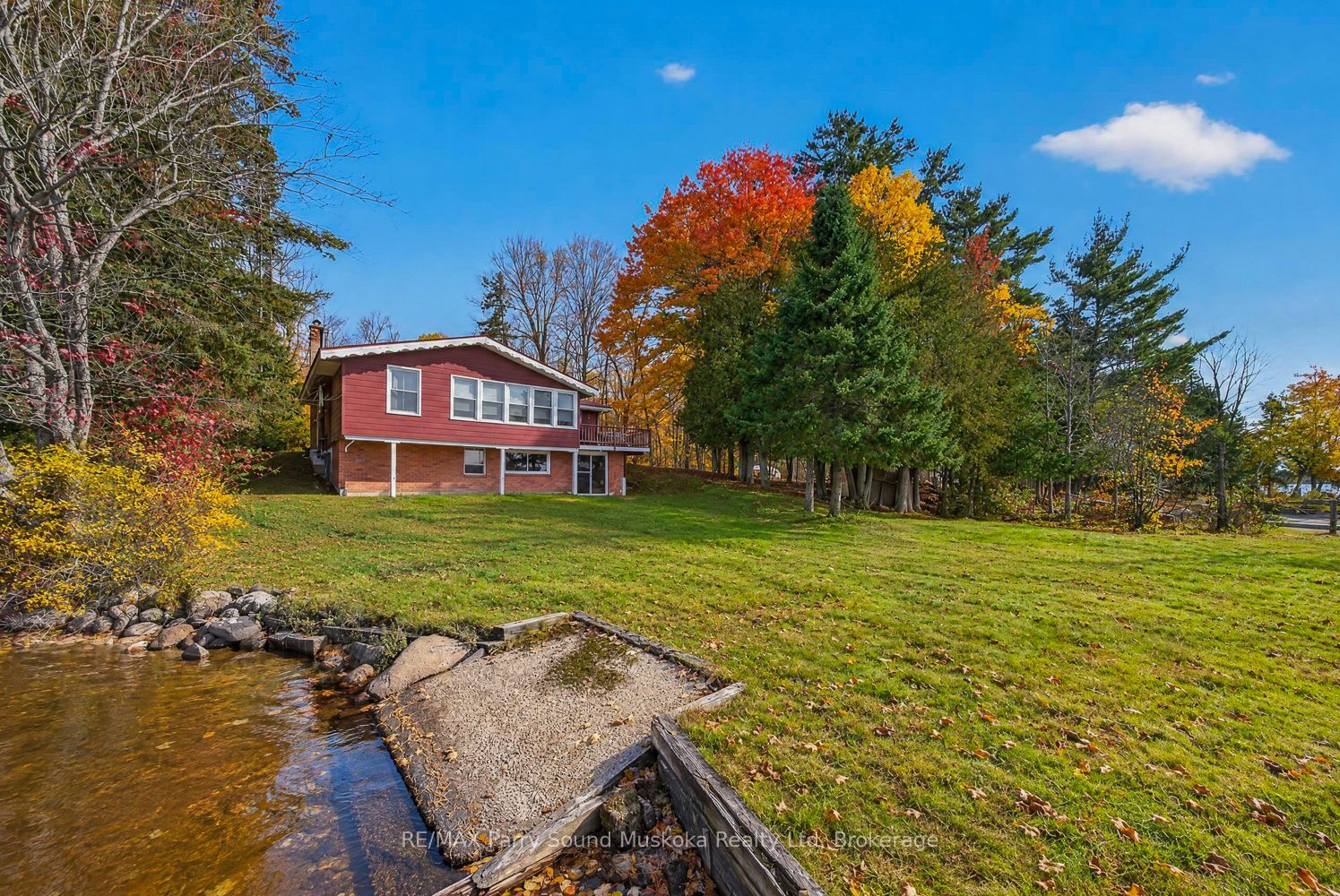 101 Robinson Road Property Photo 45