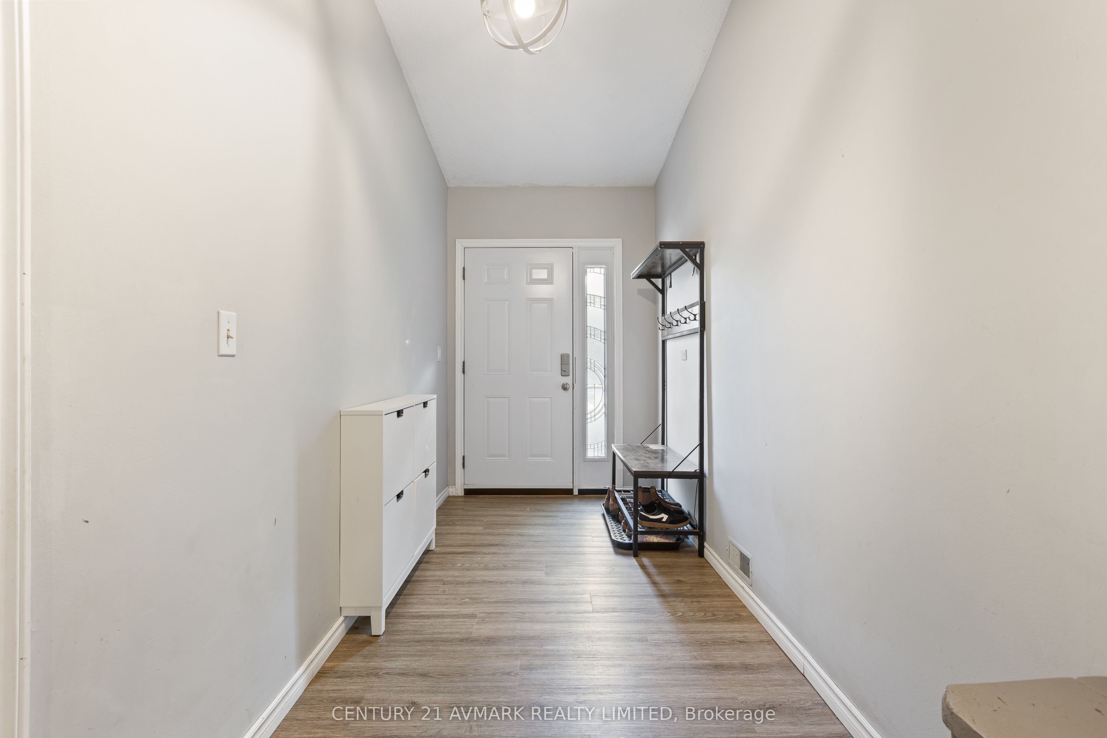 451 Argyle Road Property Photo 11
