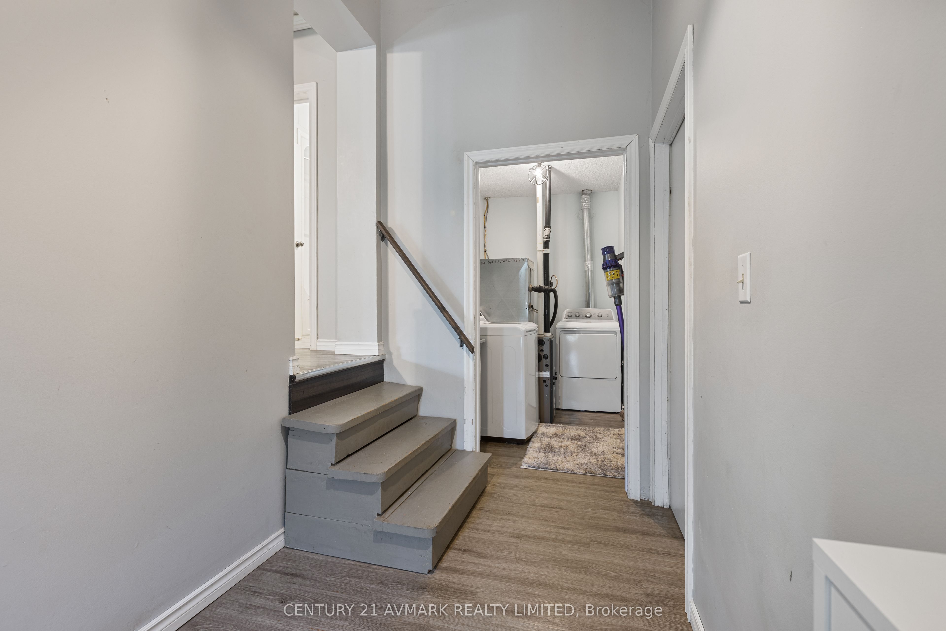 451 Argyle Road Property Photo 12