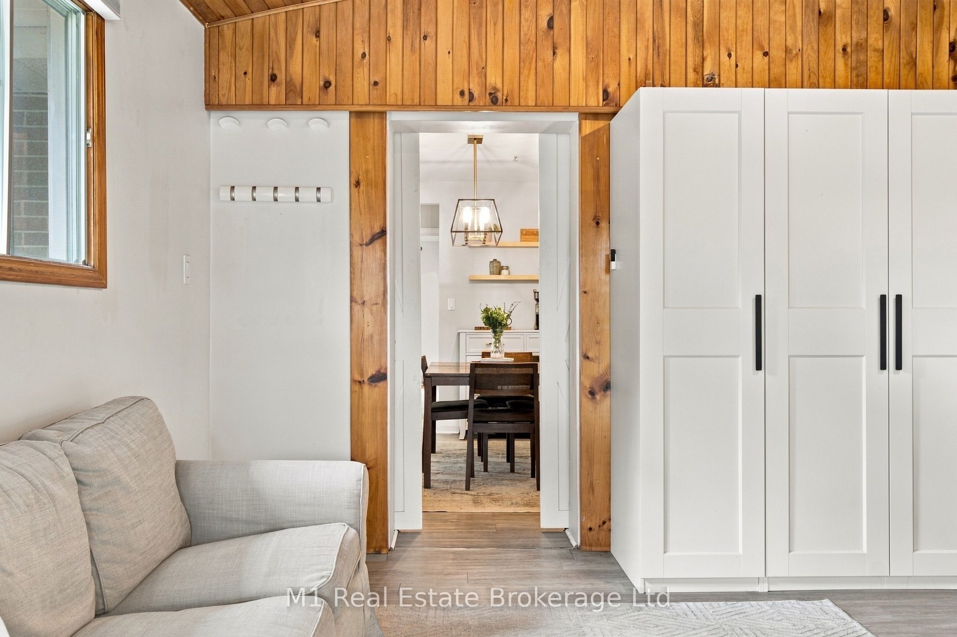 327 Metcalfe Street Property Photo 17