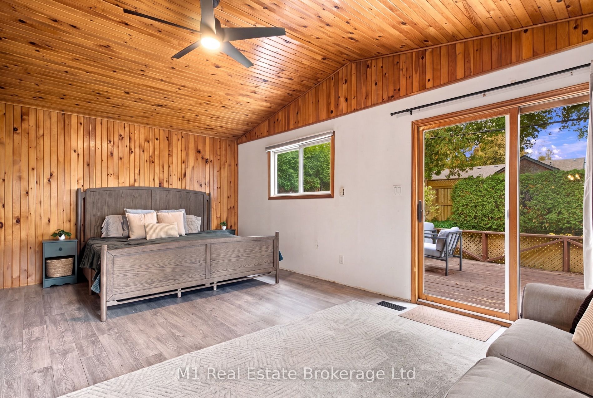 327 Metcalfe Street Property Photo 18