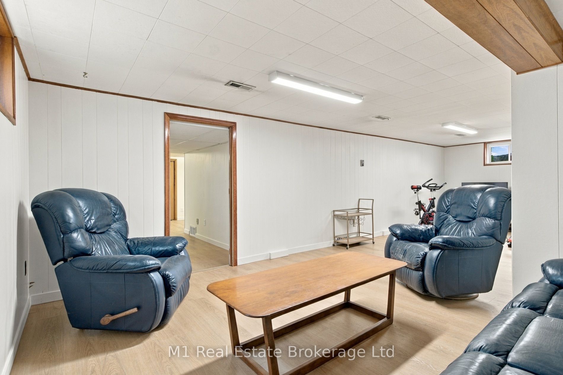 327 Metcalfe Street Property Photo 28