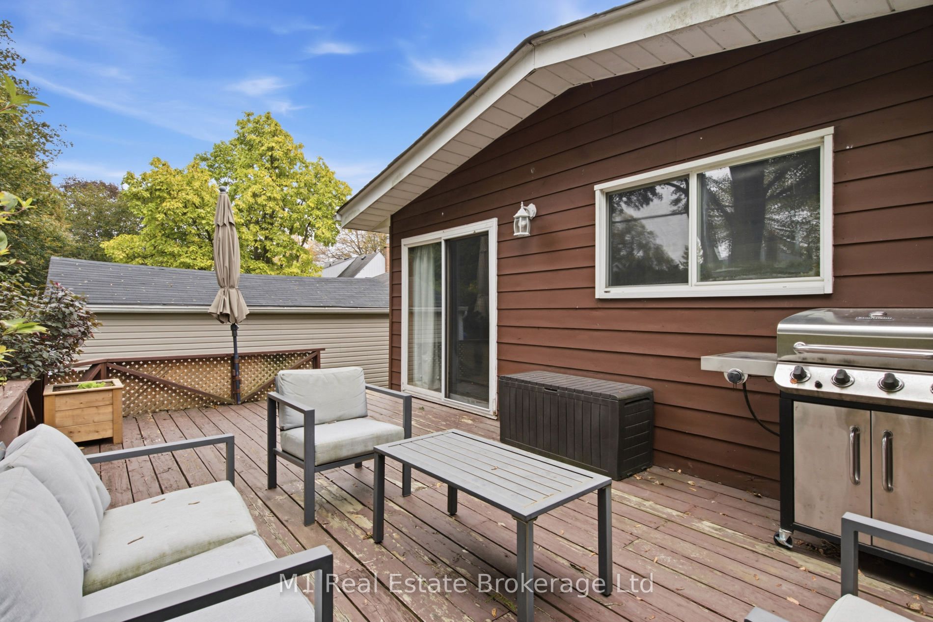 327 Metcalfe Street Property Photo 36