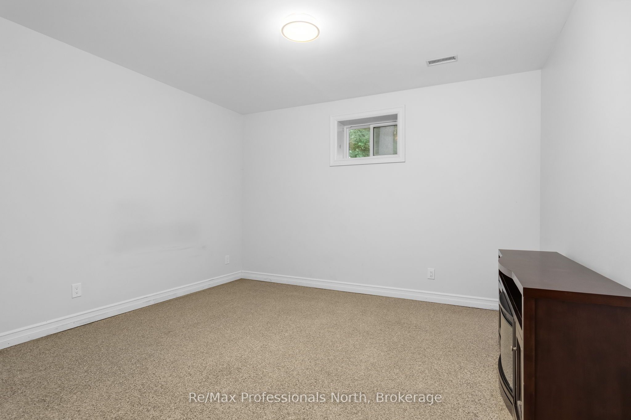 2452 Doe Lake Road Property Photo 30